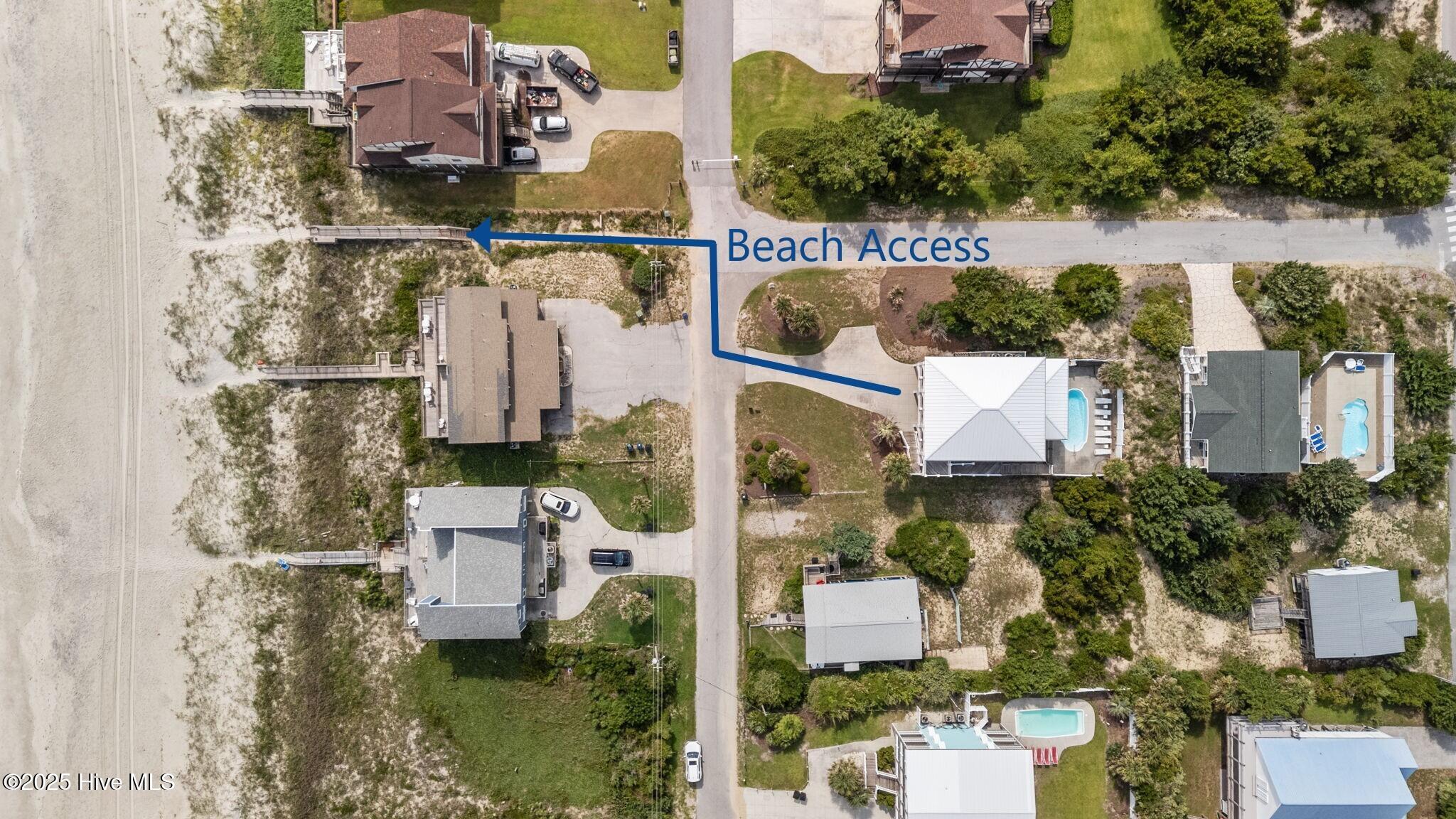 100509576 | Photo 53