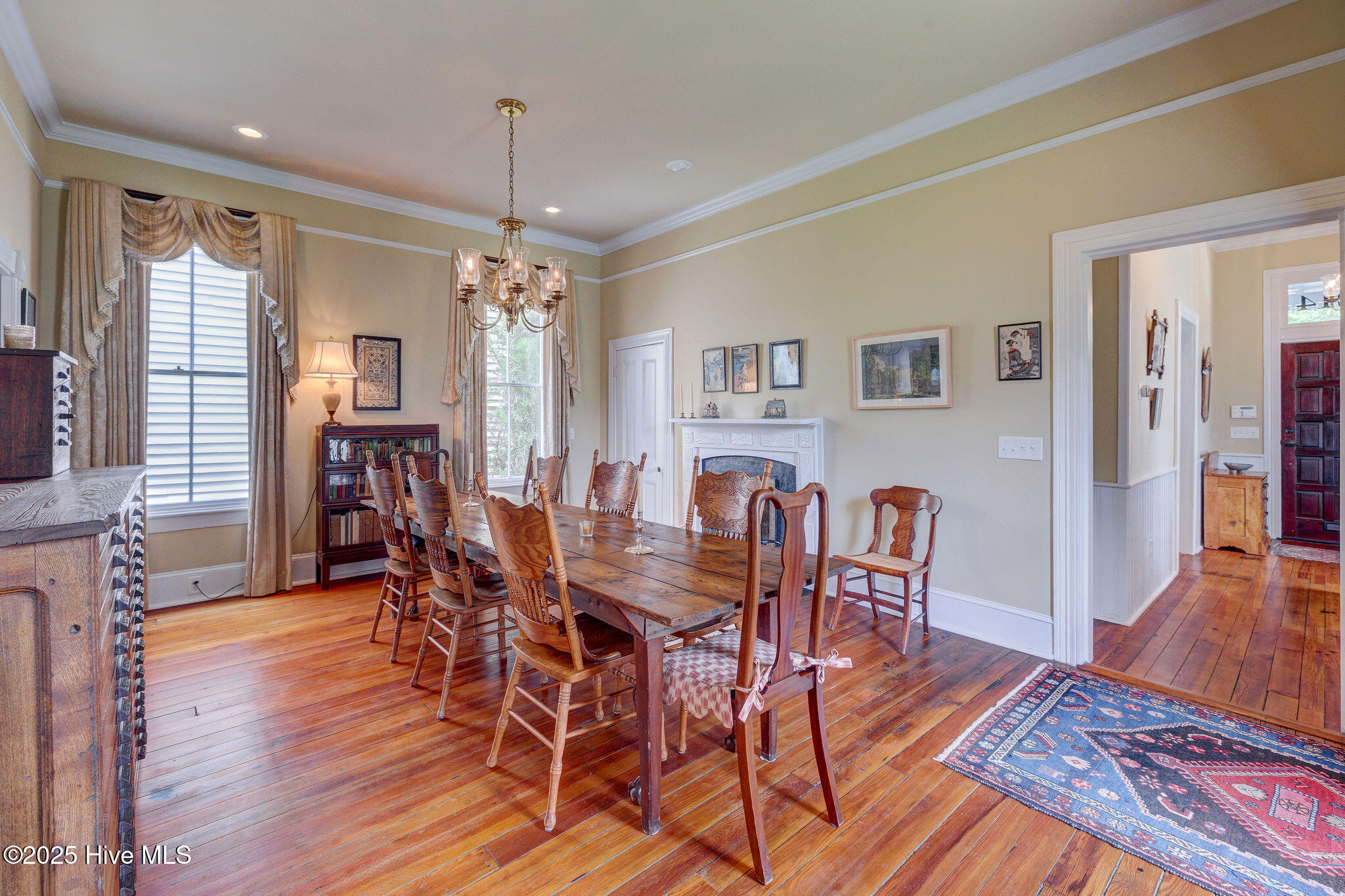 100515844 | Photo 14