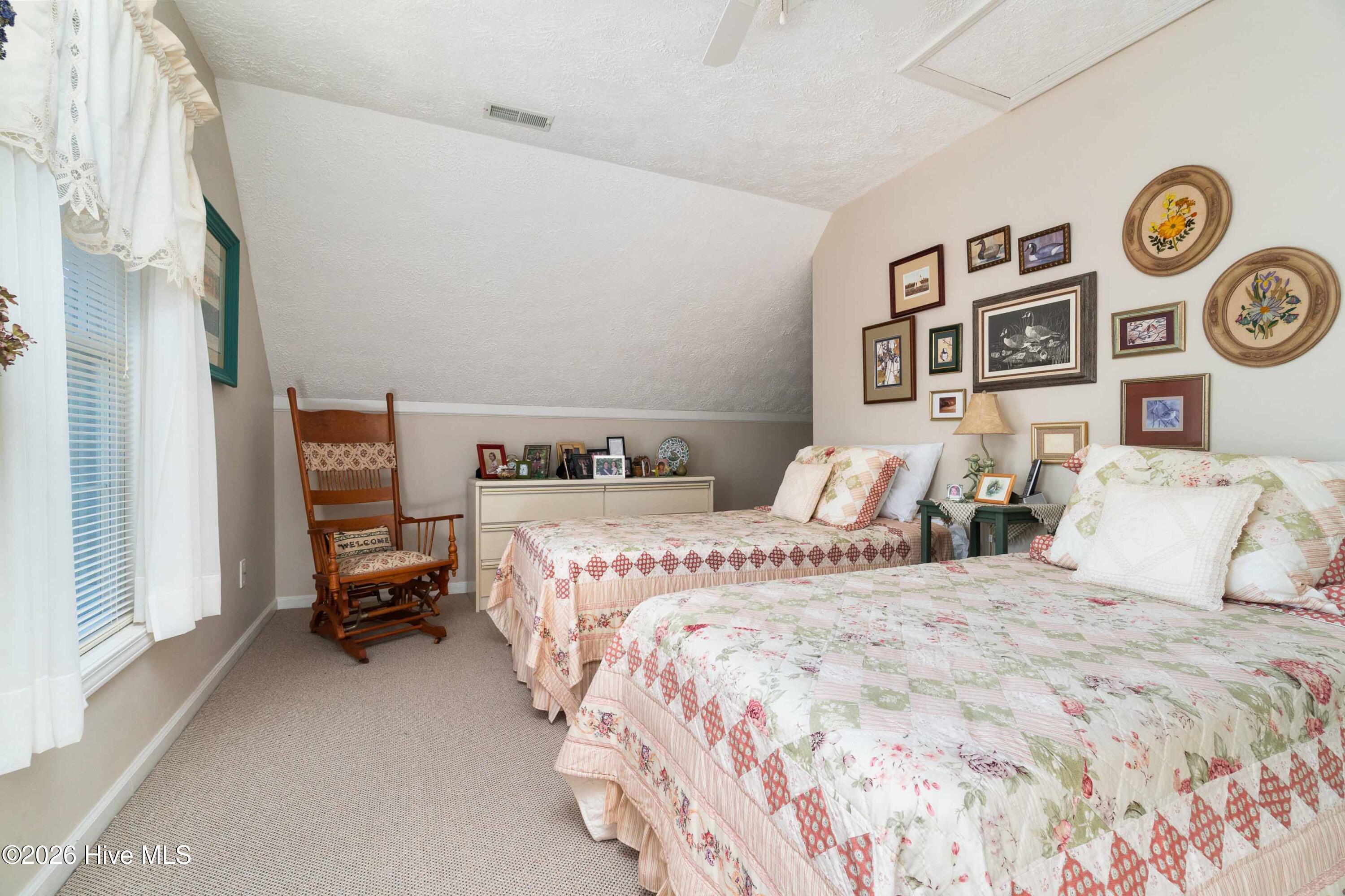 427 Bay Shores Road,Merritt
