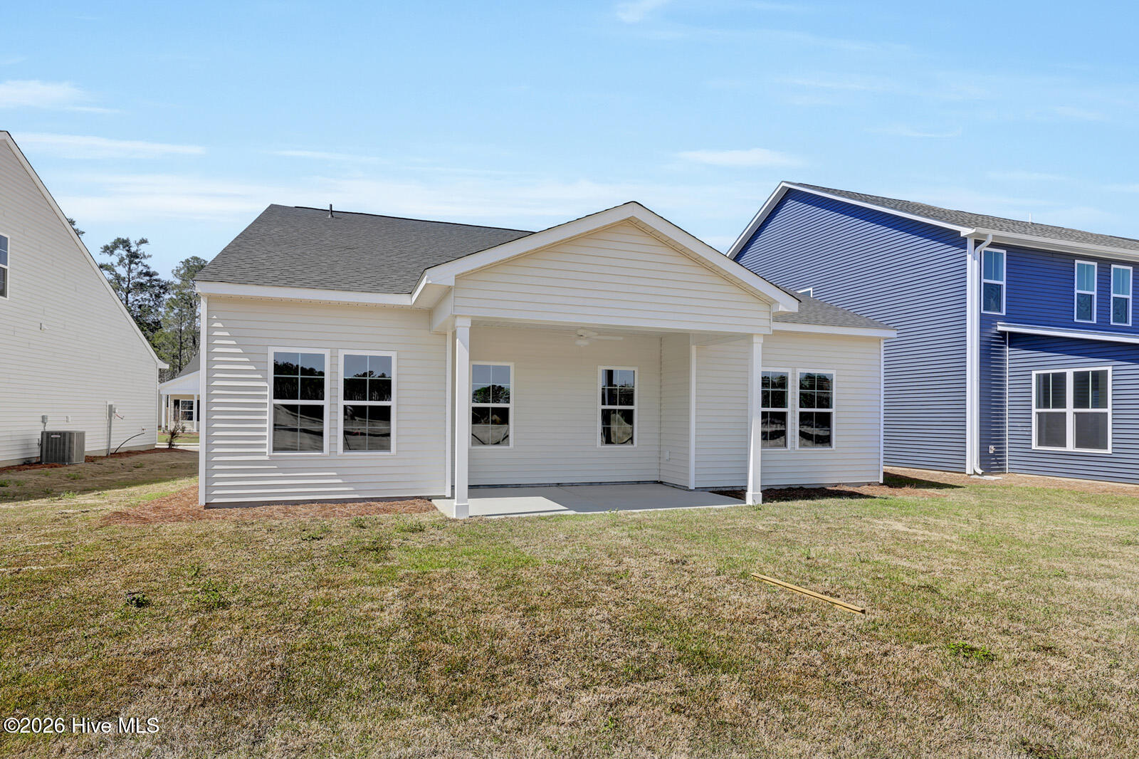 100550126 | Photo 37