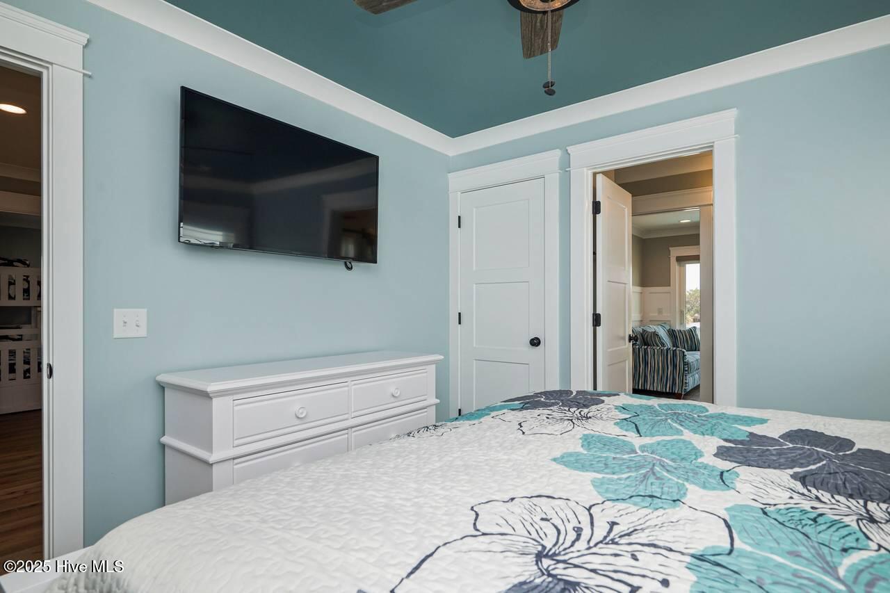 100527522 | Photo 32