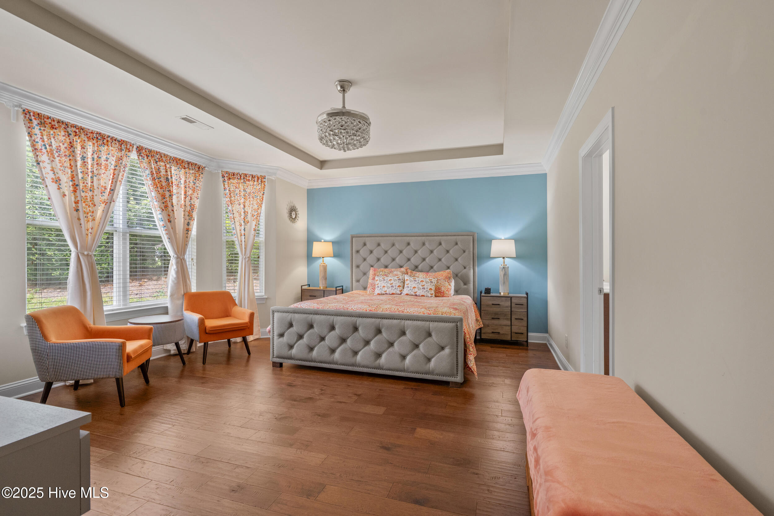 100527914 | Photo 16