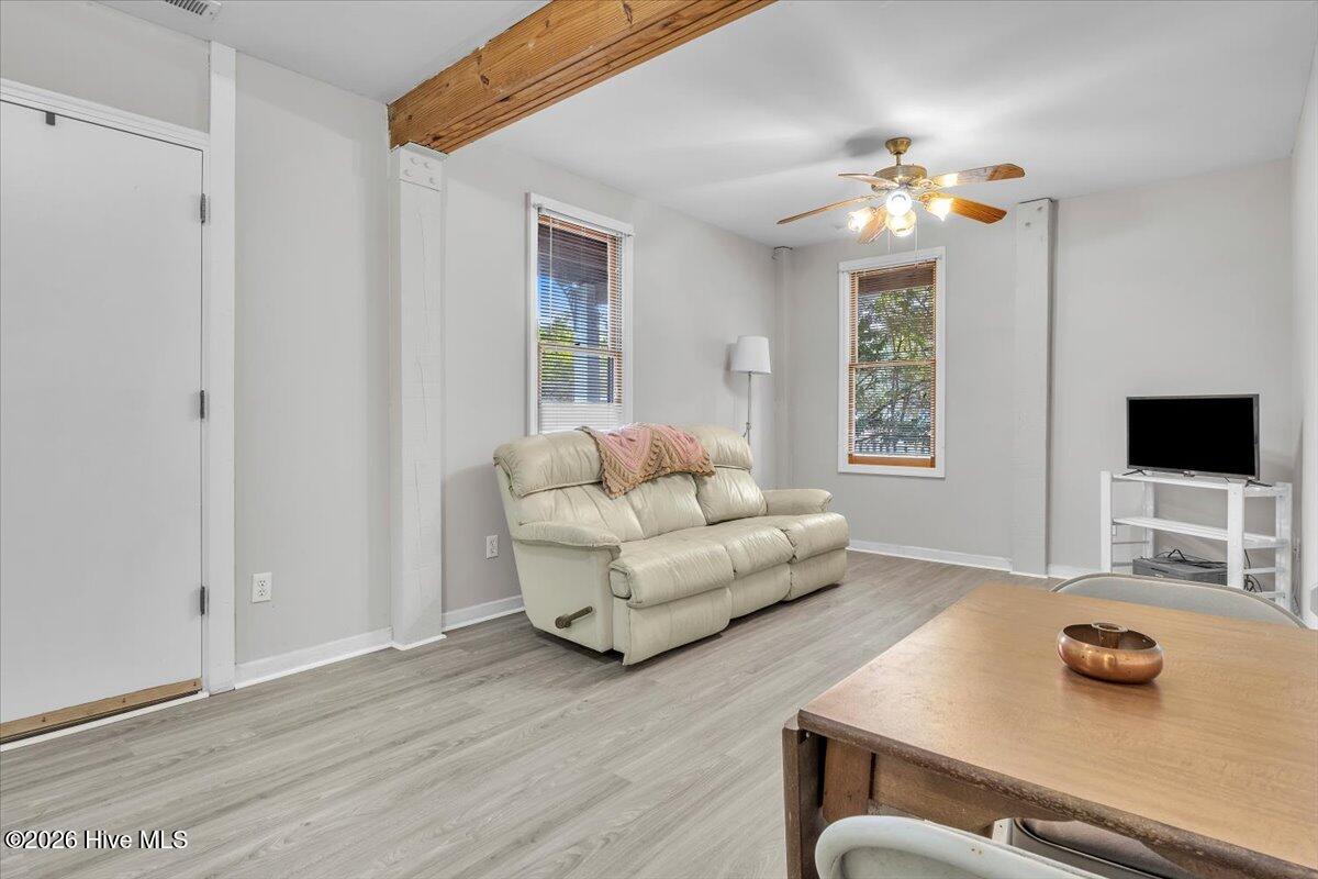 100539108 | Photo 33