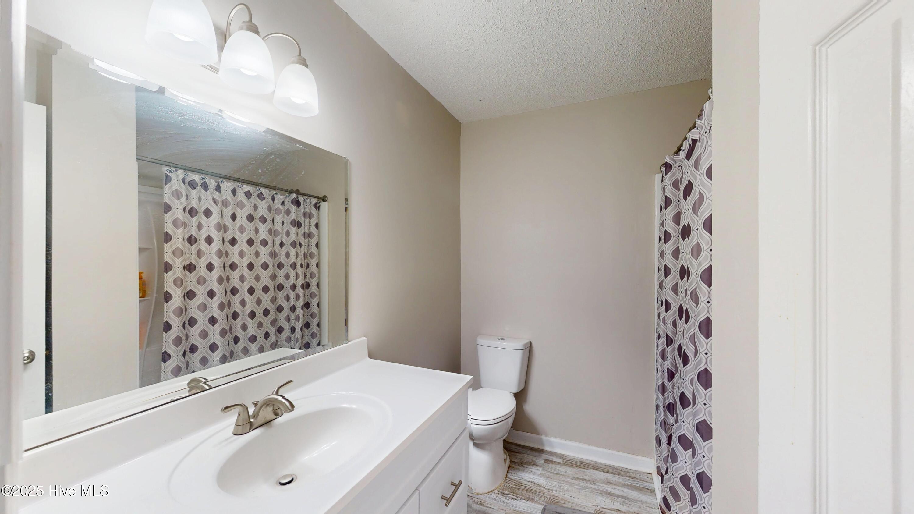 100546181 | Photo 20