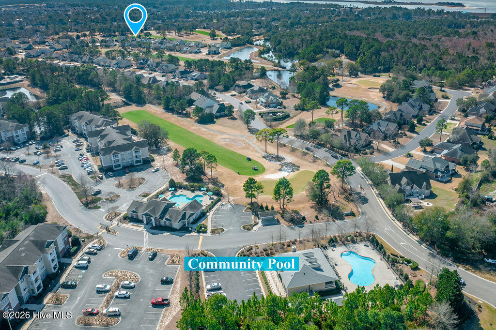 100553163 | Photo 56