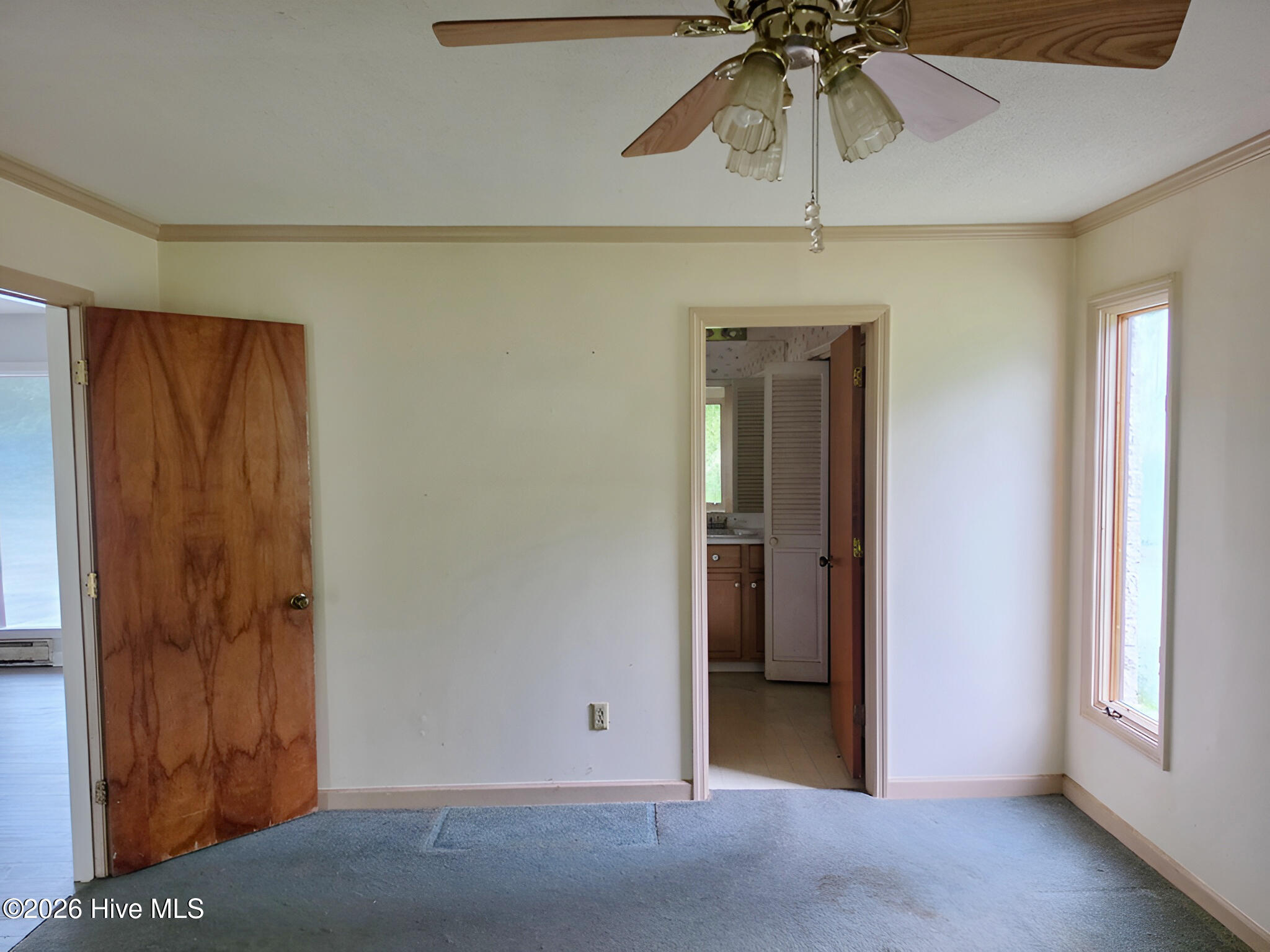 1367 Wintergreen Road,Cove City