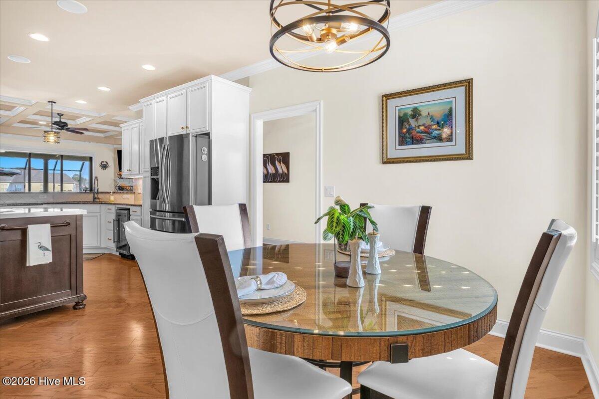 100553917 | Photo 31