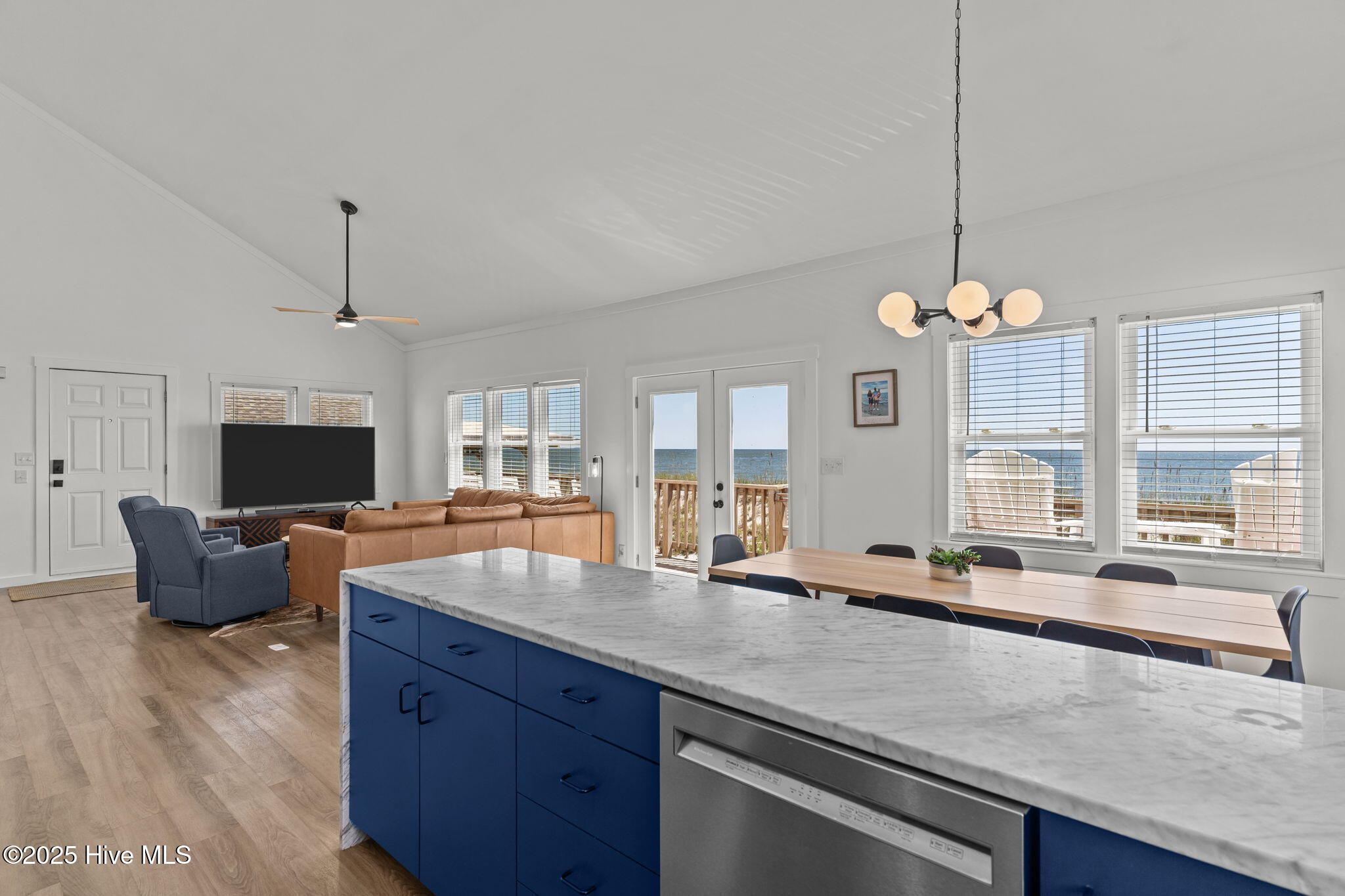 601 E Beach Drive, Oak Island, NC 28465 – photo 12: 34-web-or-mls-BTS00612