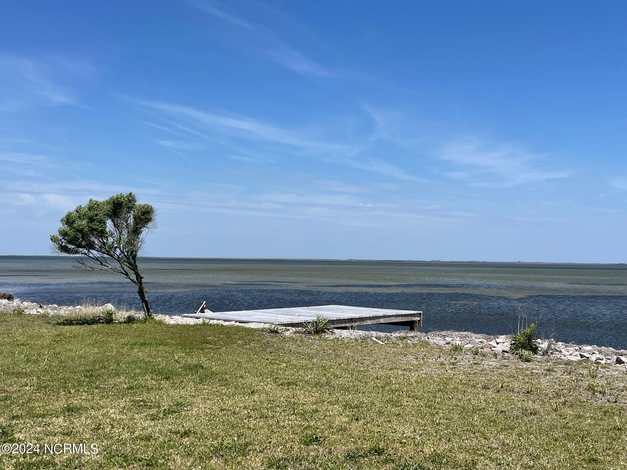 2524 Cedar Island Road,Cedar Island