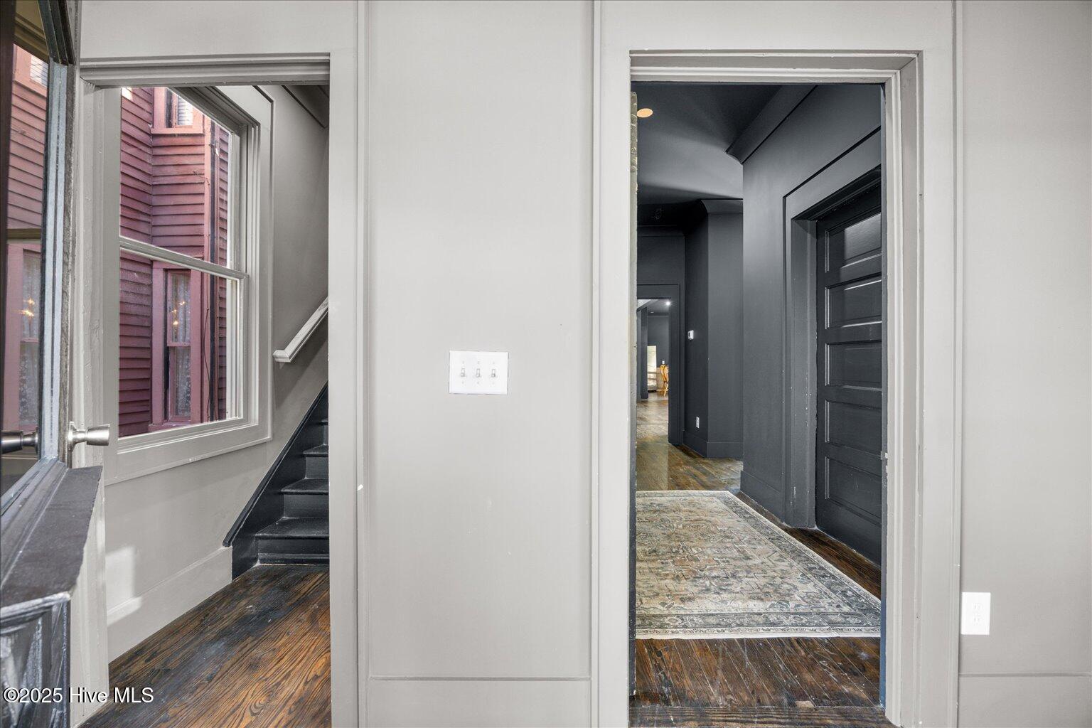 100537963 | Photo 10