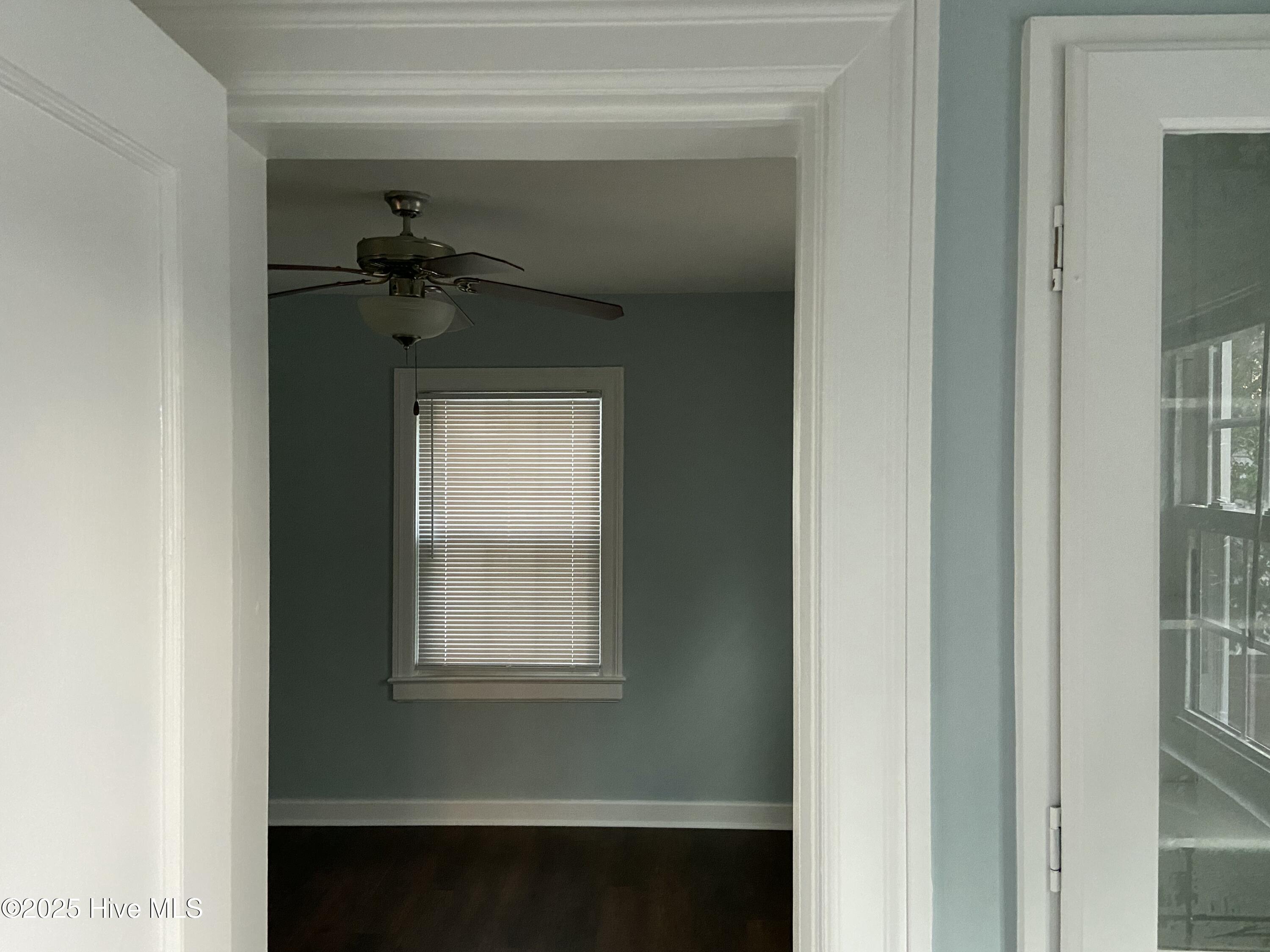 100552919 | Photo 22