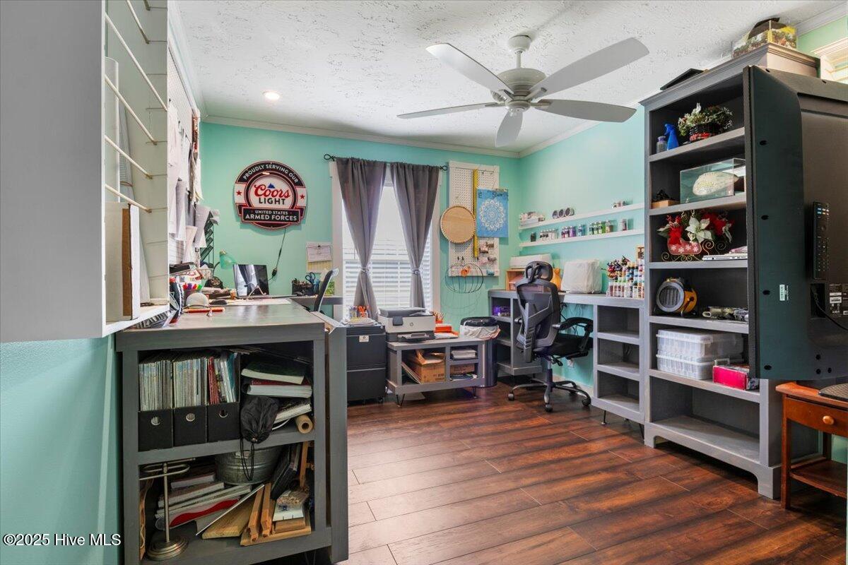 100539175 | Photo 29