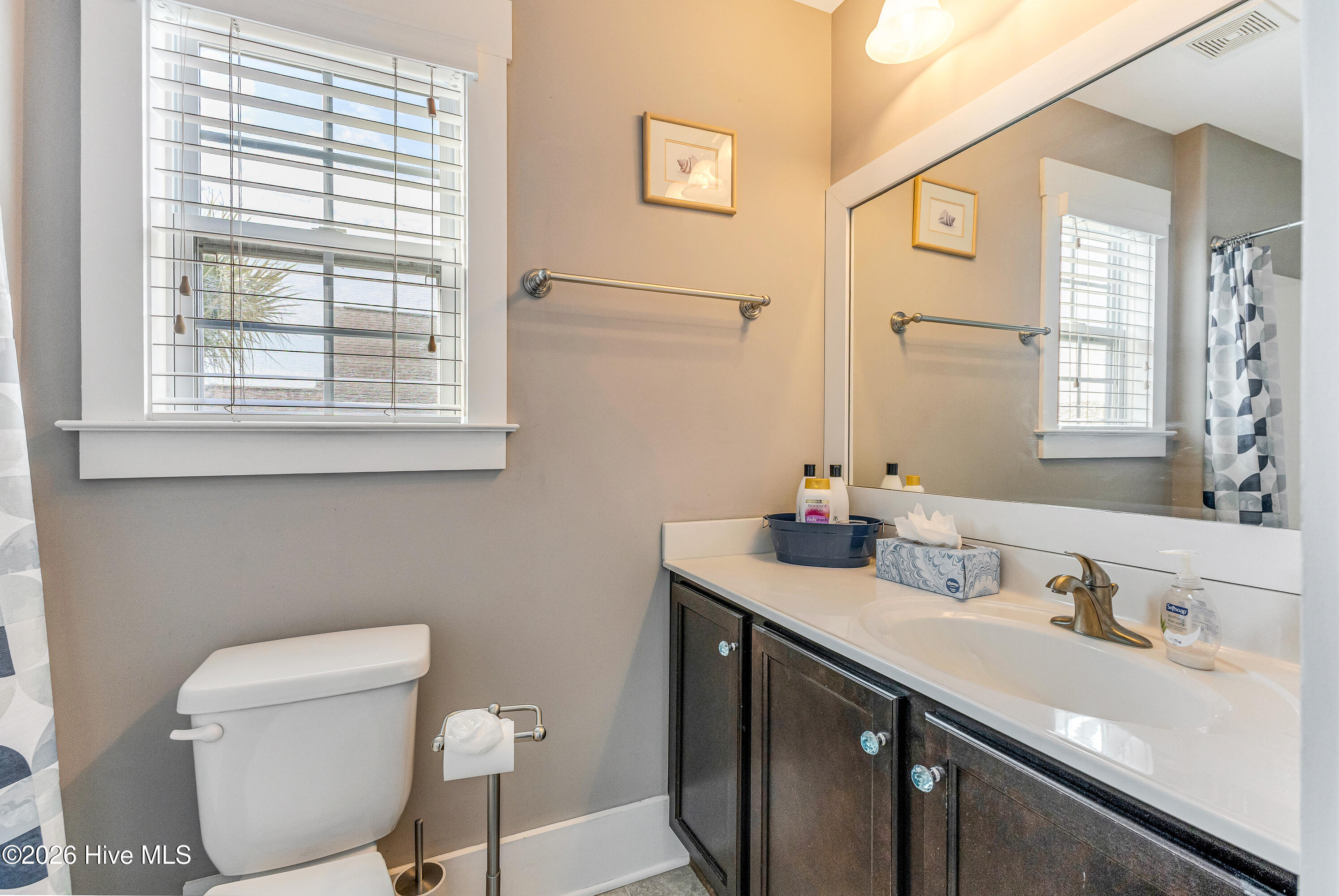 100555586 | Photo 30