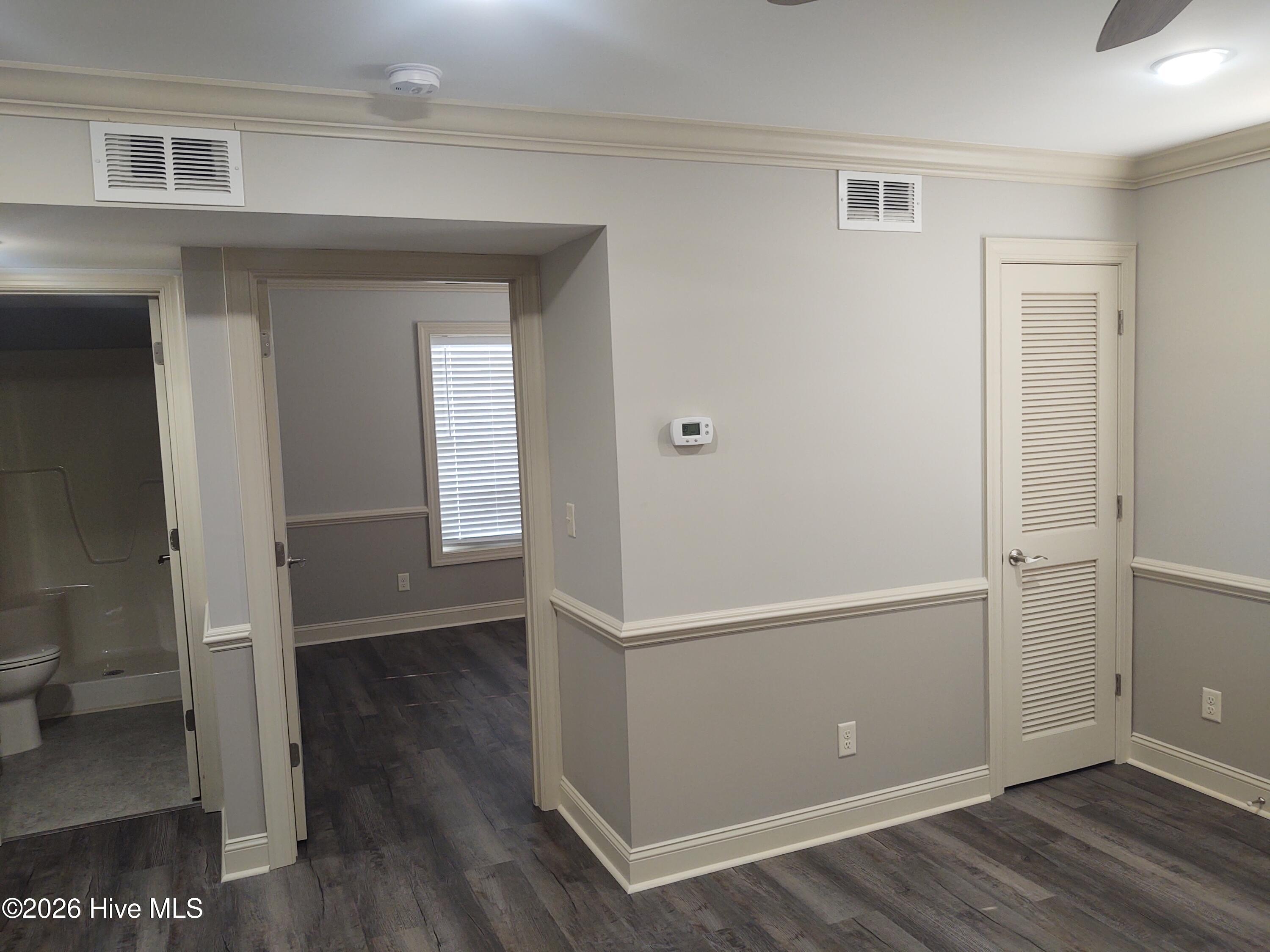 100558231 | Photo 12