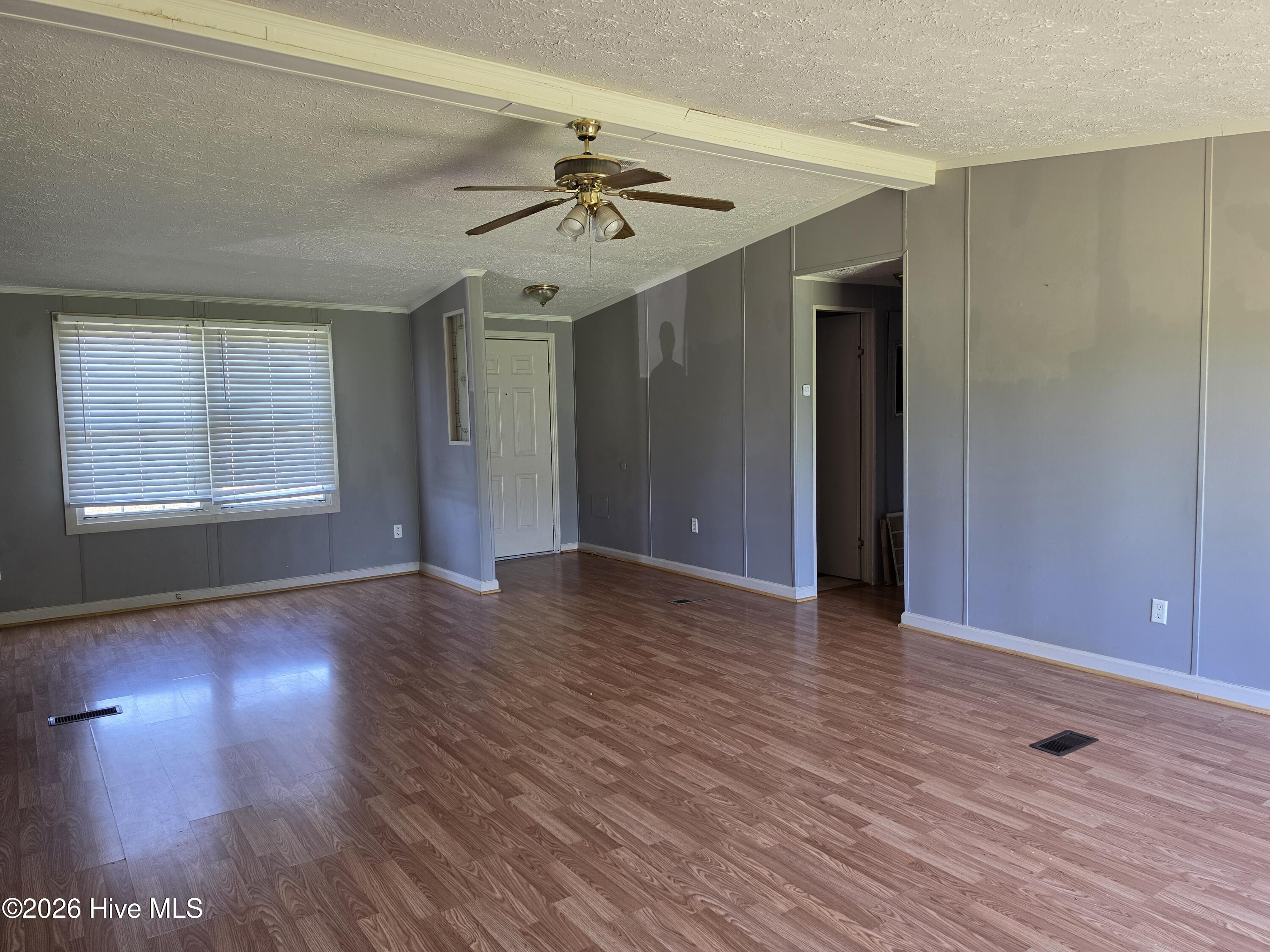 5th image of 1142 E Nc 102 E, Ayden, NC 28513 | MLS# 100596794