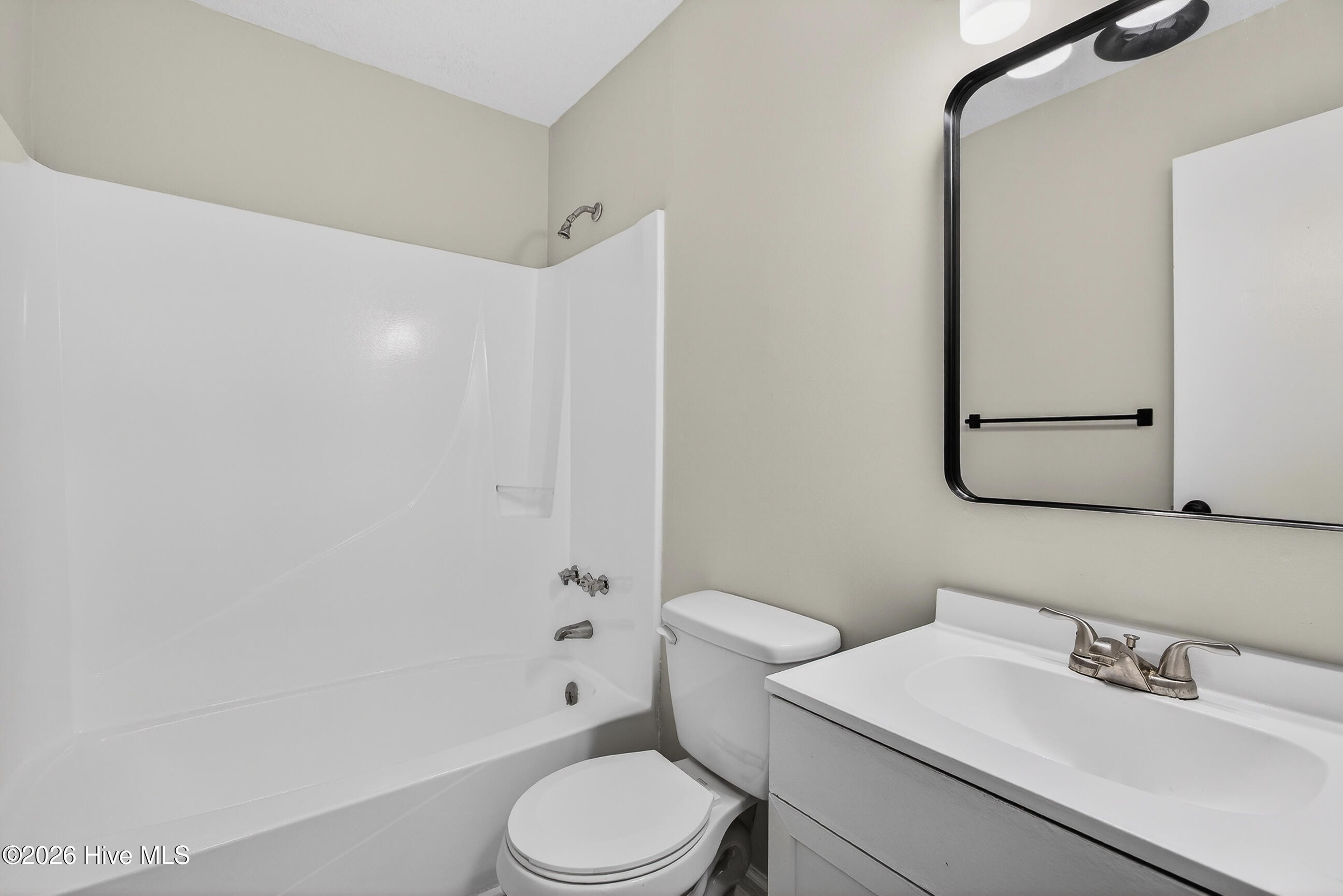 100549114 | Photo 17