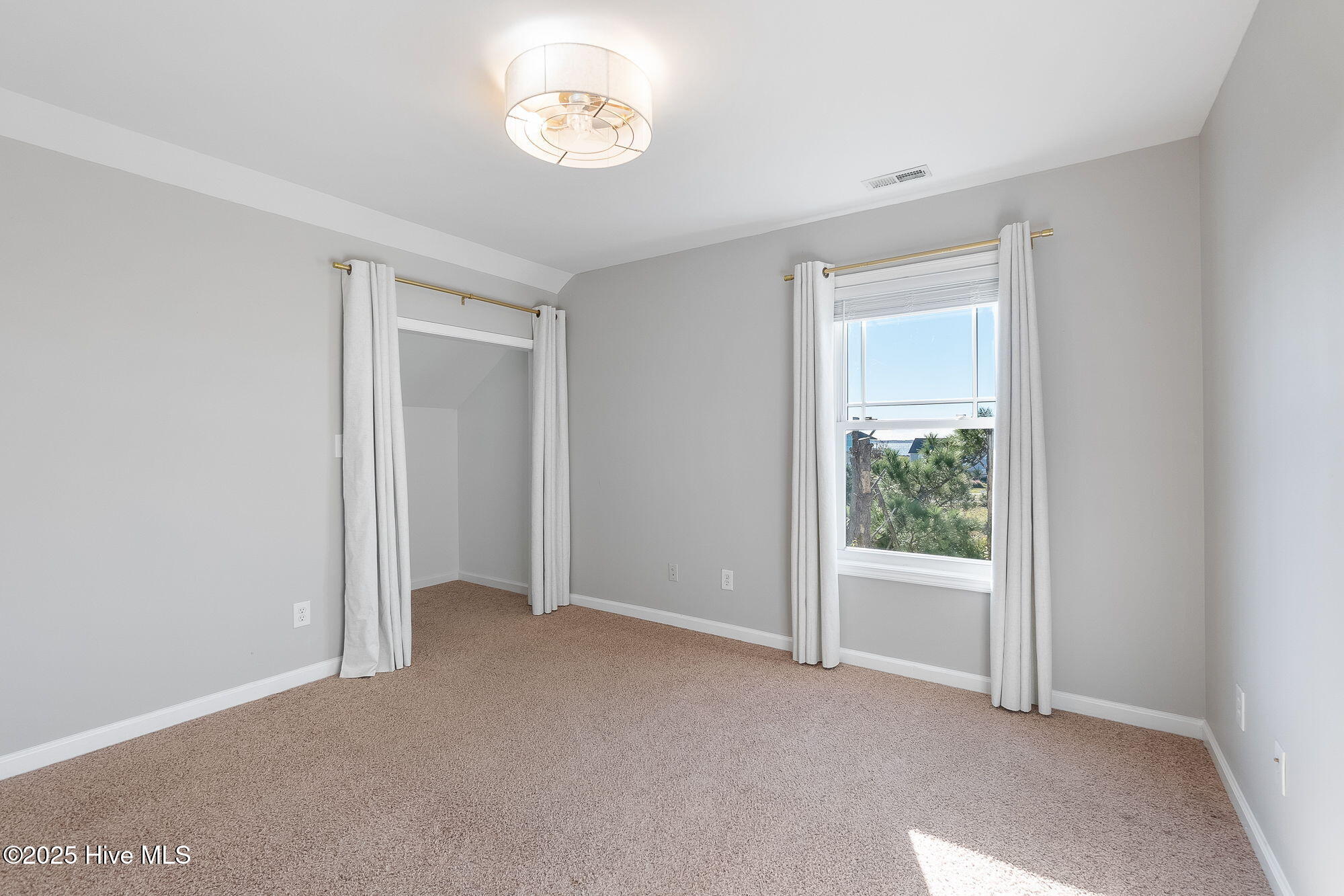 306 Joan Court, Beaufort, NC, 28516