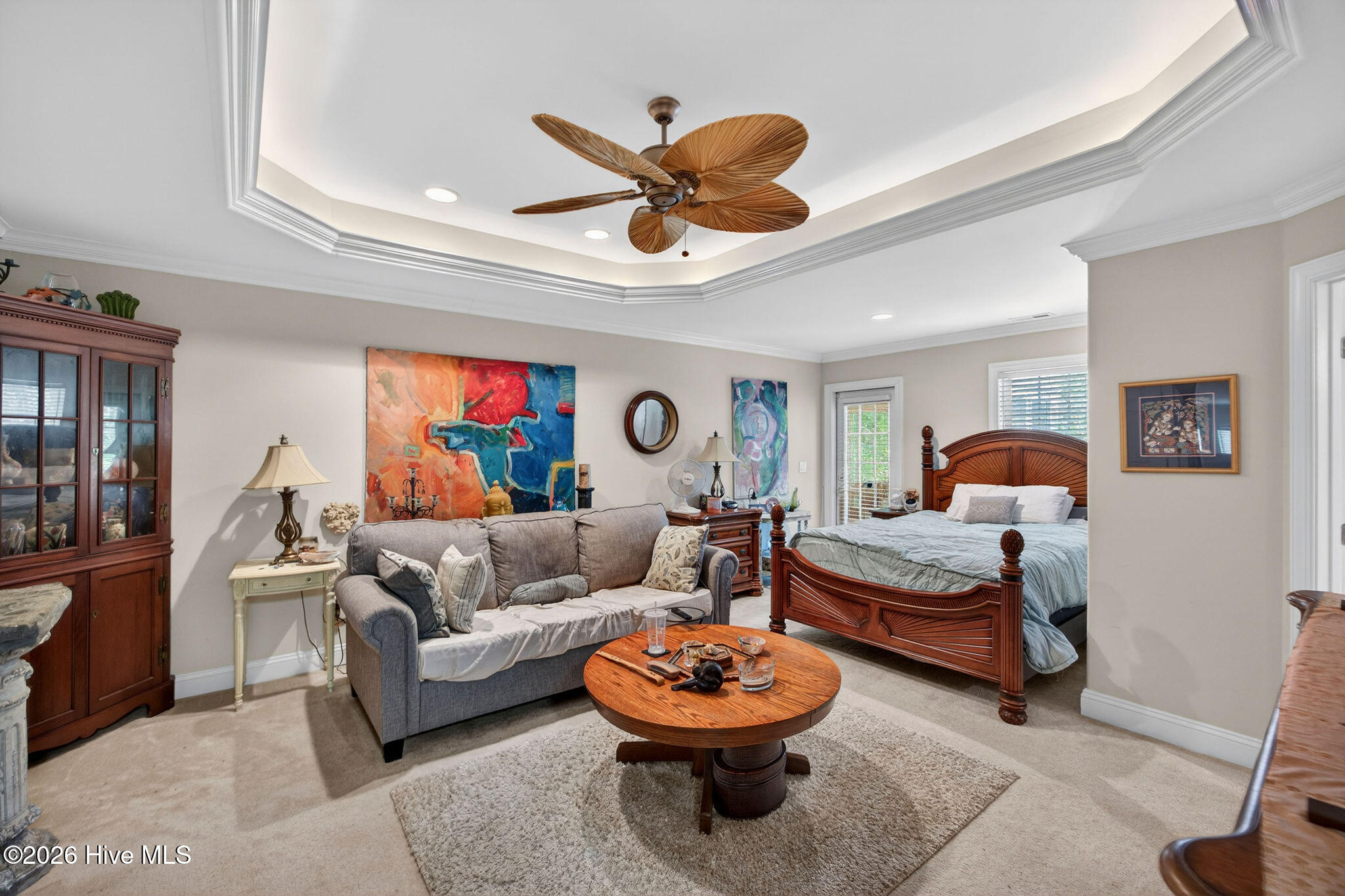 100567752 | Photo 25