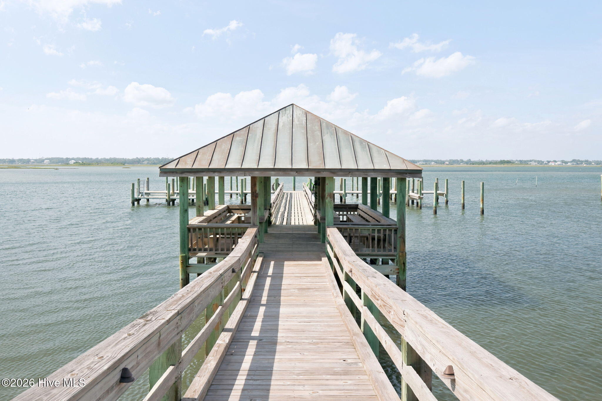 405 Emerald Landing 