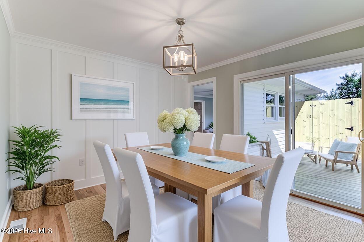 100558677 | Photo 27