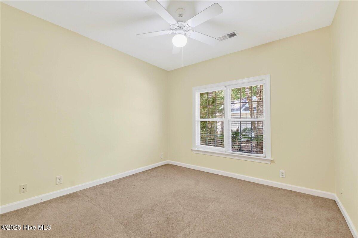 100519877 | Photo 31