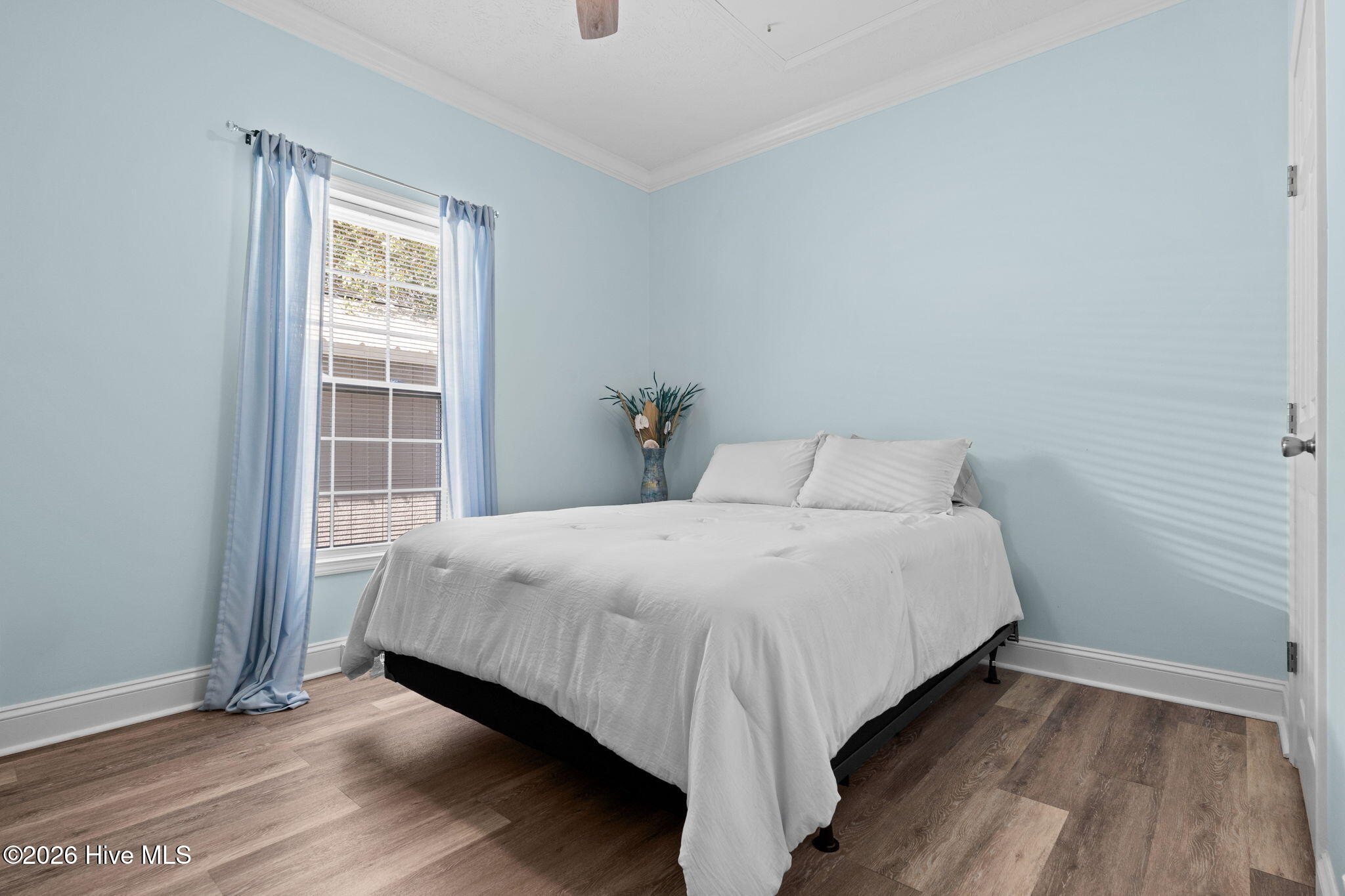 100545035 | Photo 21