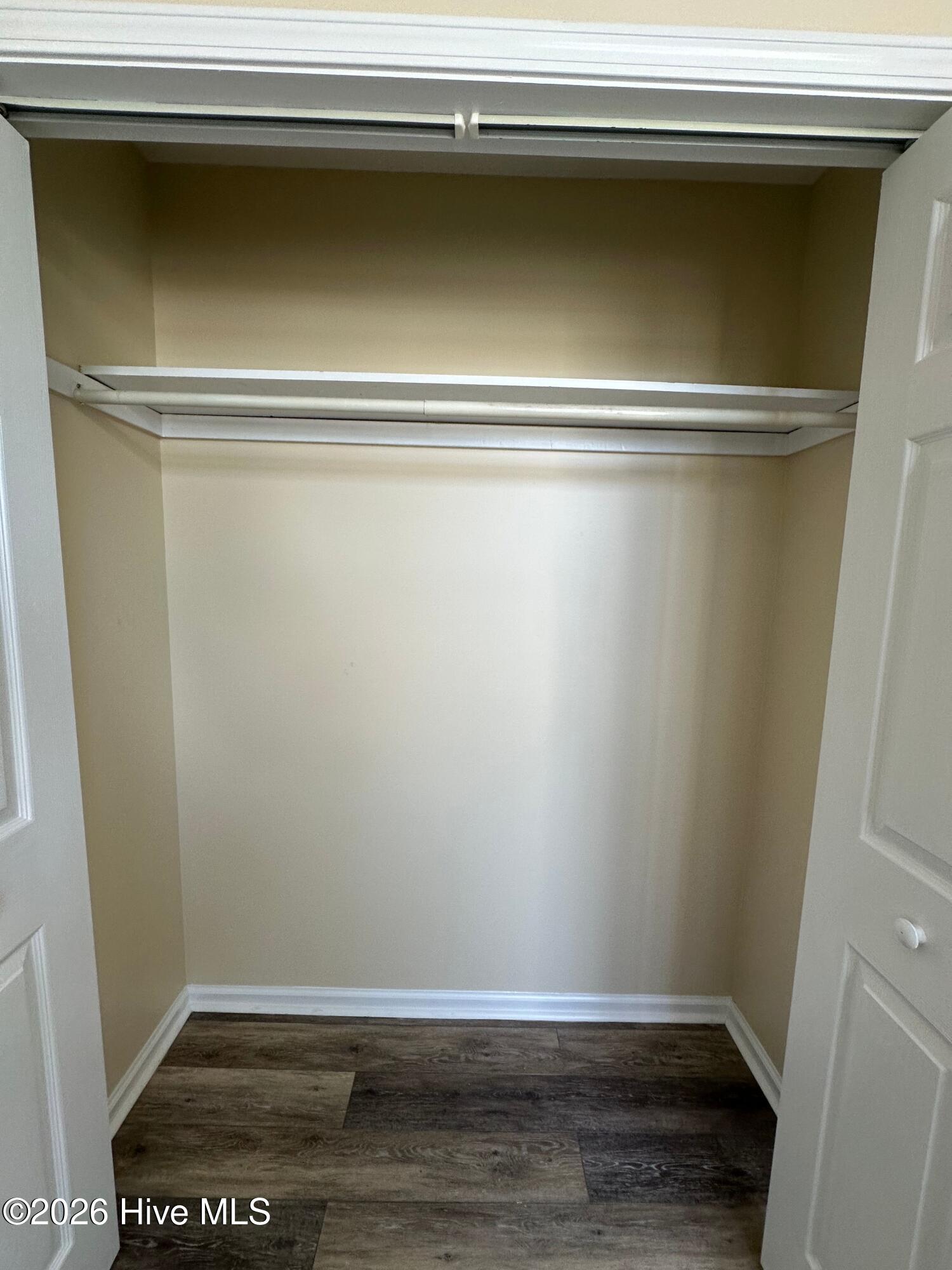 100564152 | Photo 41