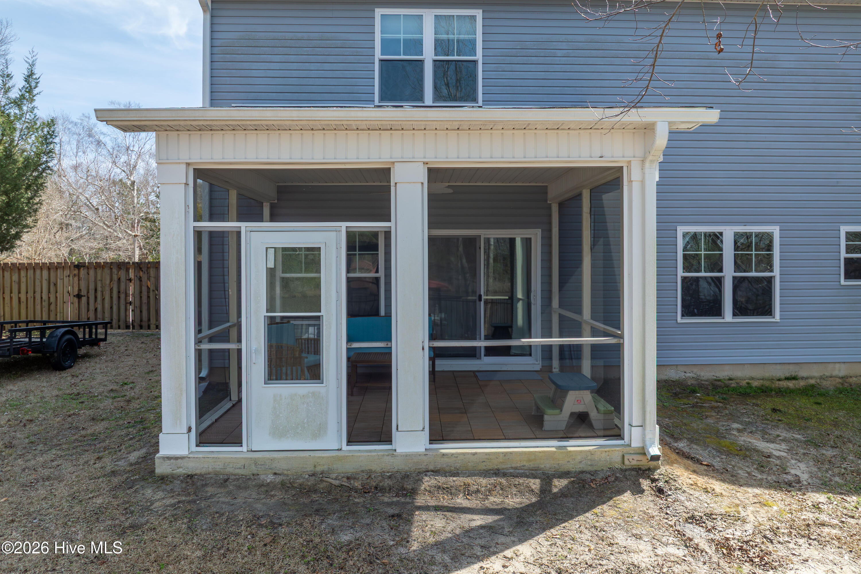 100557107 | Photo 66