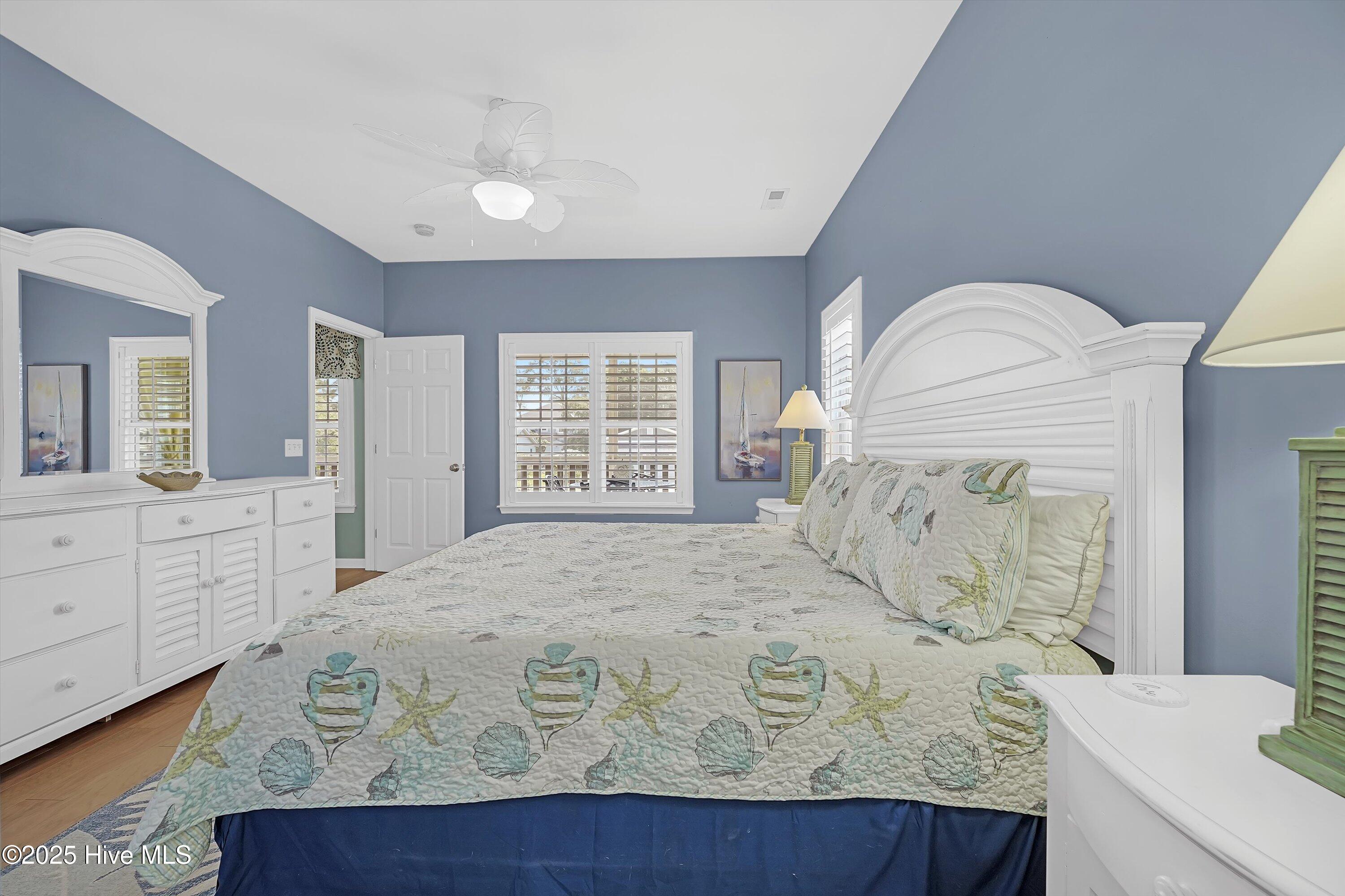 100541336 | Photo 21