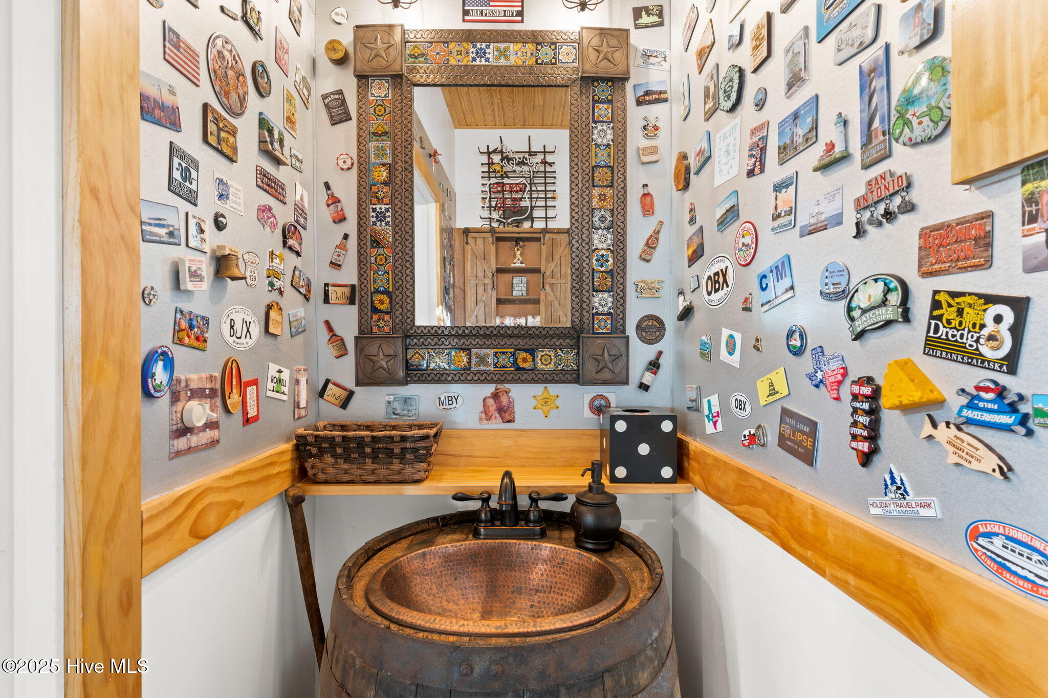 100544060 | Photo 64