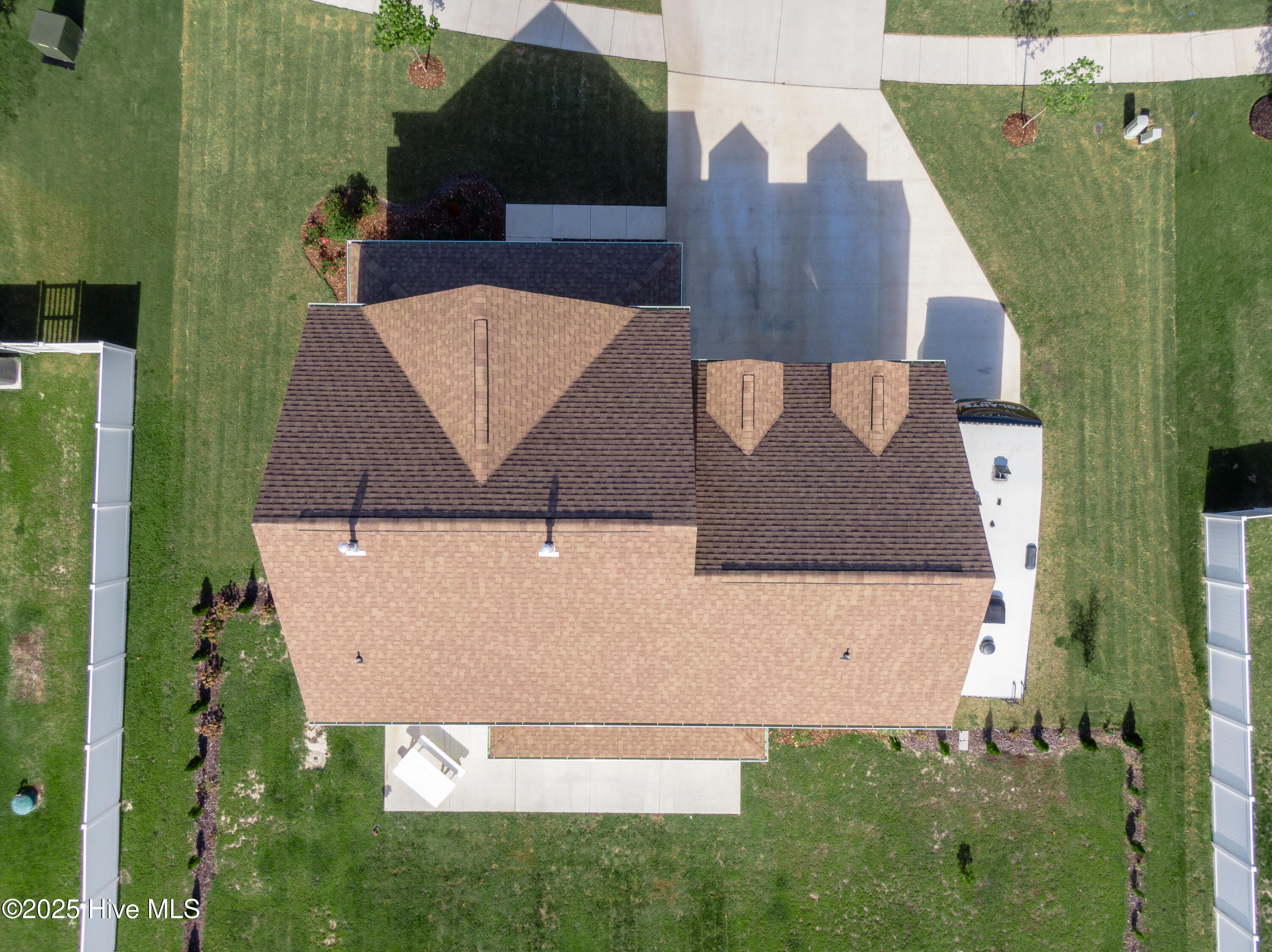 300 Farmstead Loop, Moyock, NC, 27958