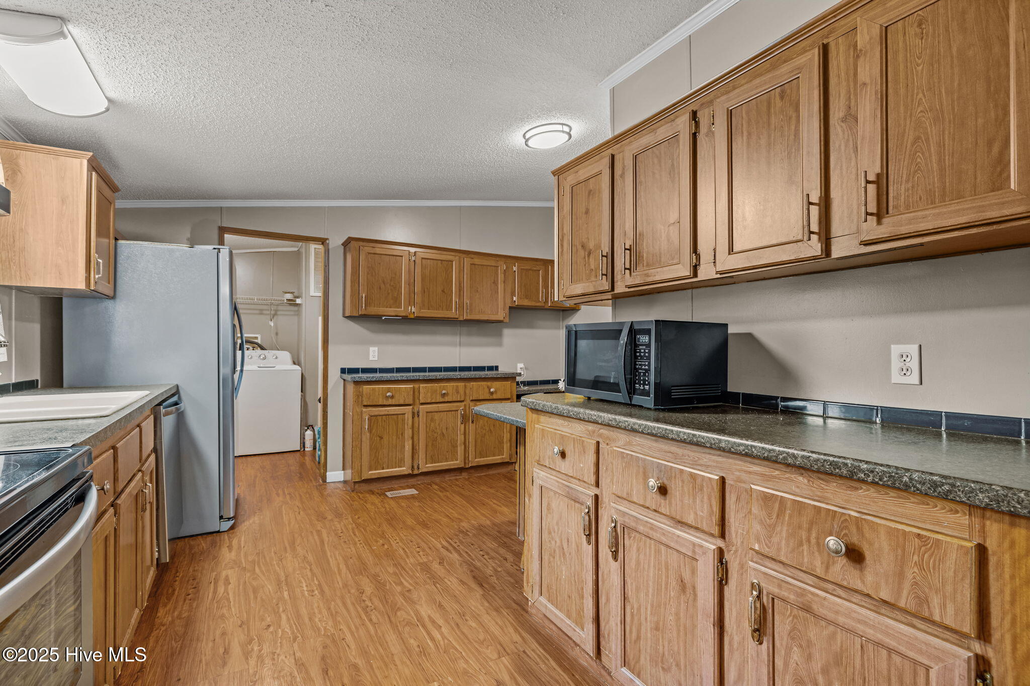 100534218 | Photo 10