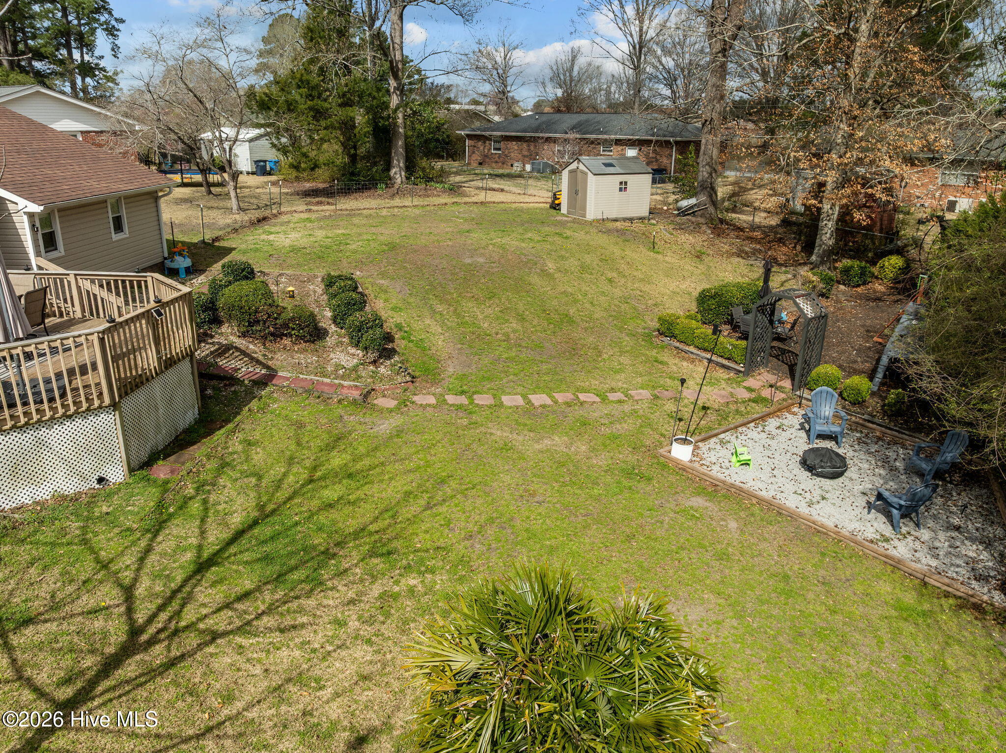 100559332 | Photo 42