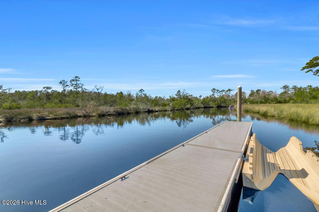 100569844 | Photo 88