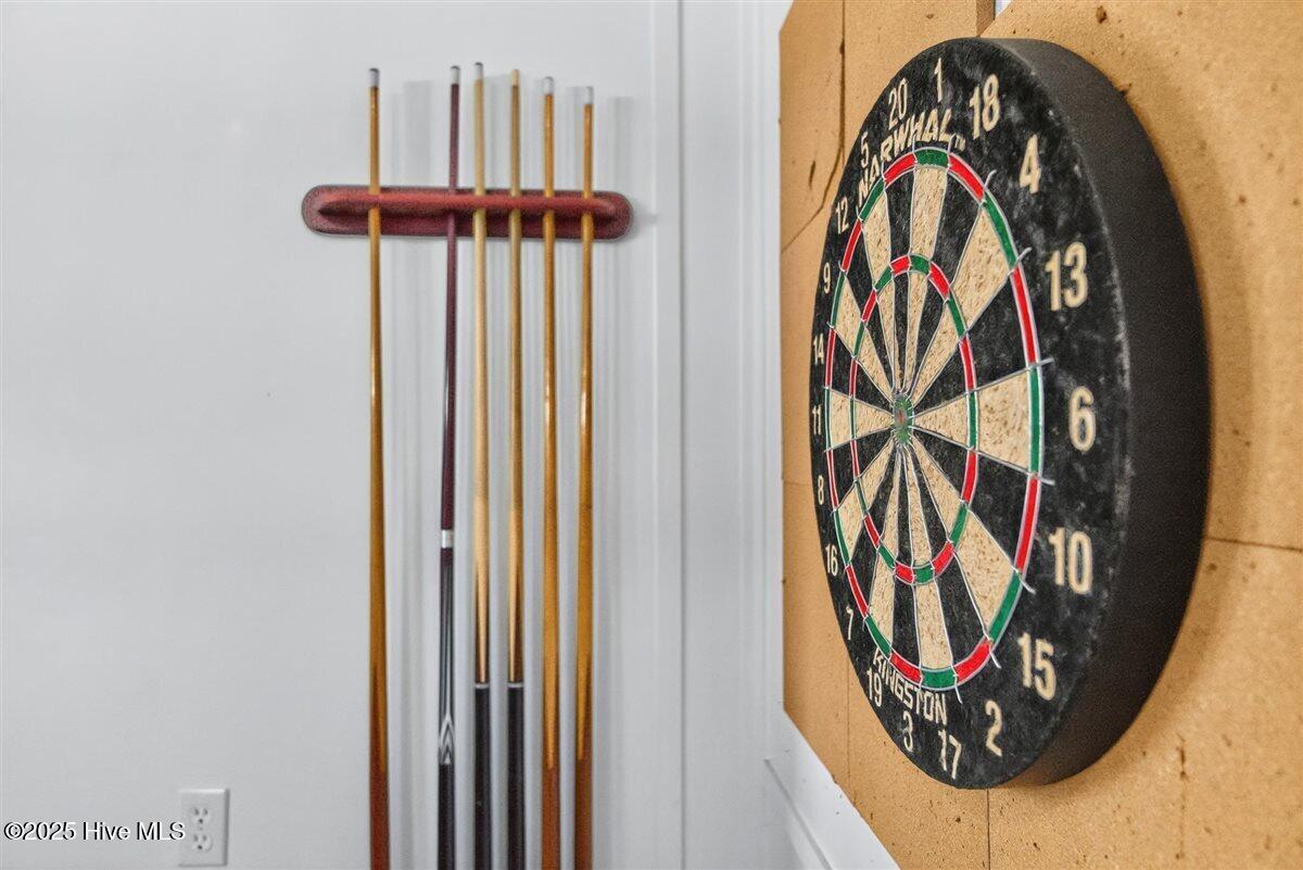 100538364 | Photo 62