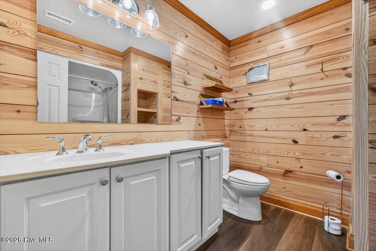 100551454 | Photo 12