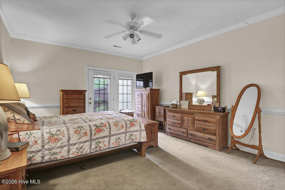 100549996 | Photo 15