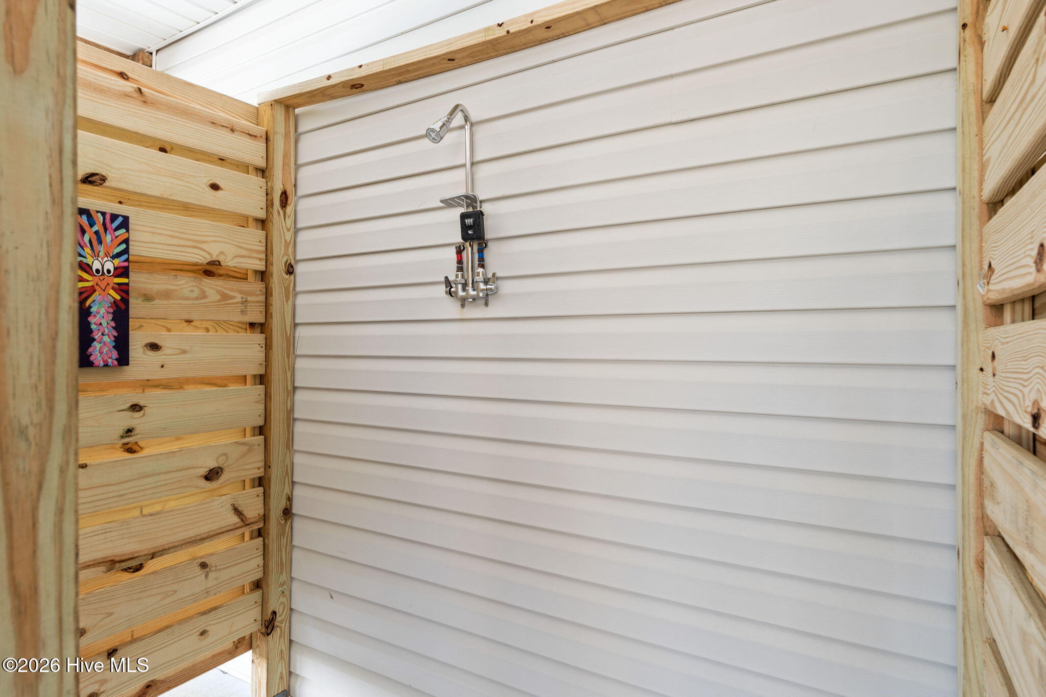 100553863 | Photo 41