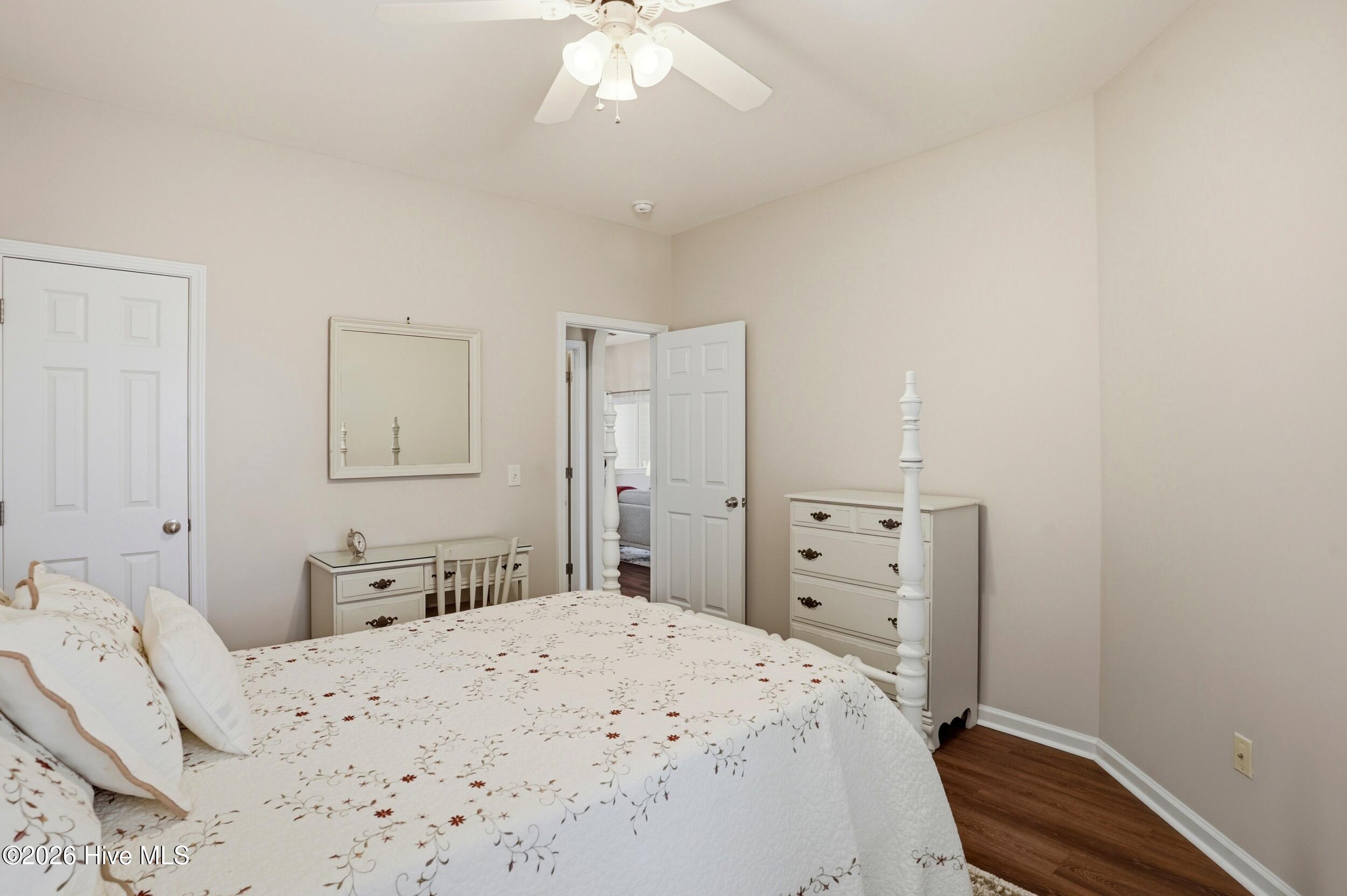 100554334 | Photo 18