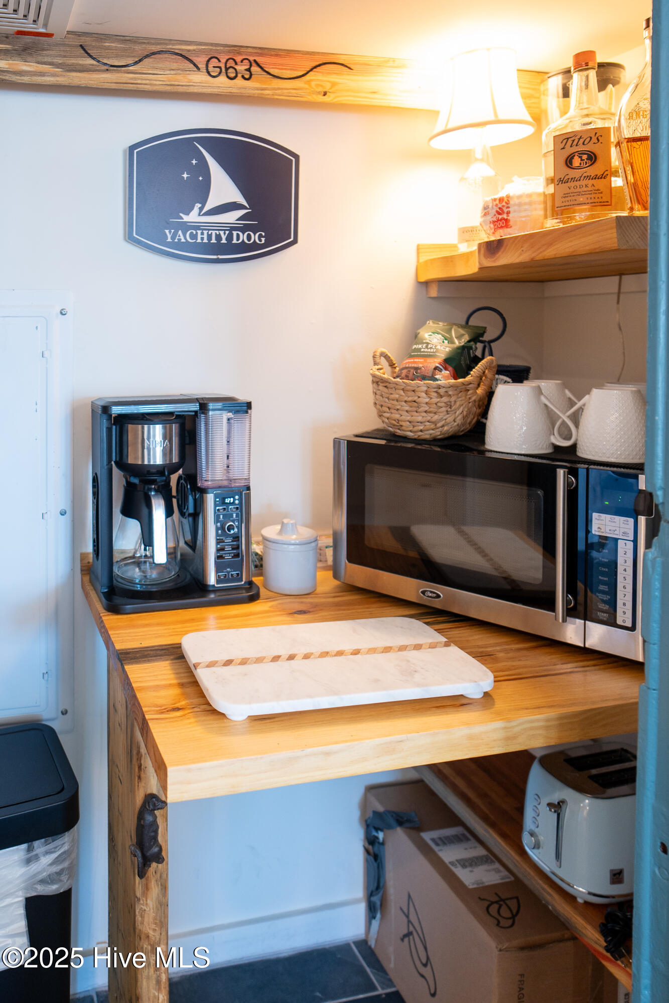 100559399 | Photo 22