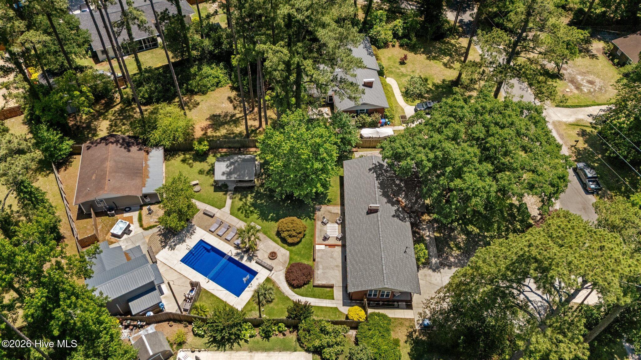 621 Decatur Drive, Wilmington, NC 28403 – photo 8: 8-web-or-mls-DJI_20250523131935_0836_D