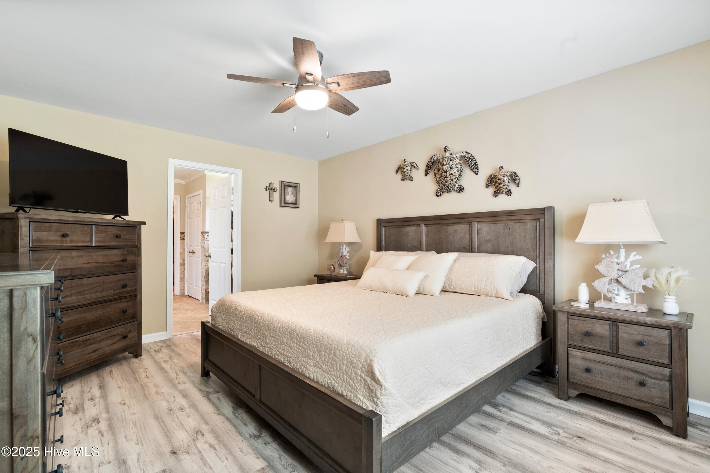 100517079 | Photo 40