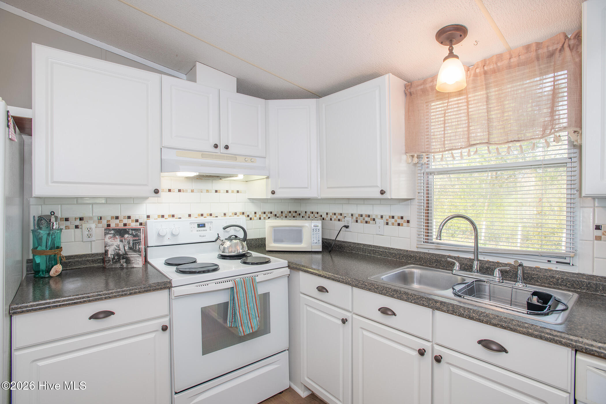 290 Broad Creek Loop Road,Newport