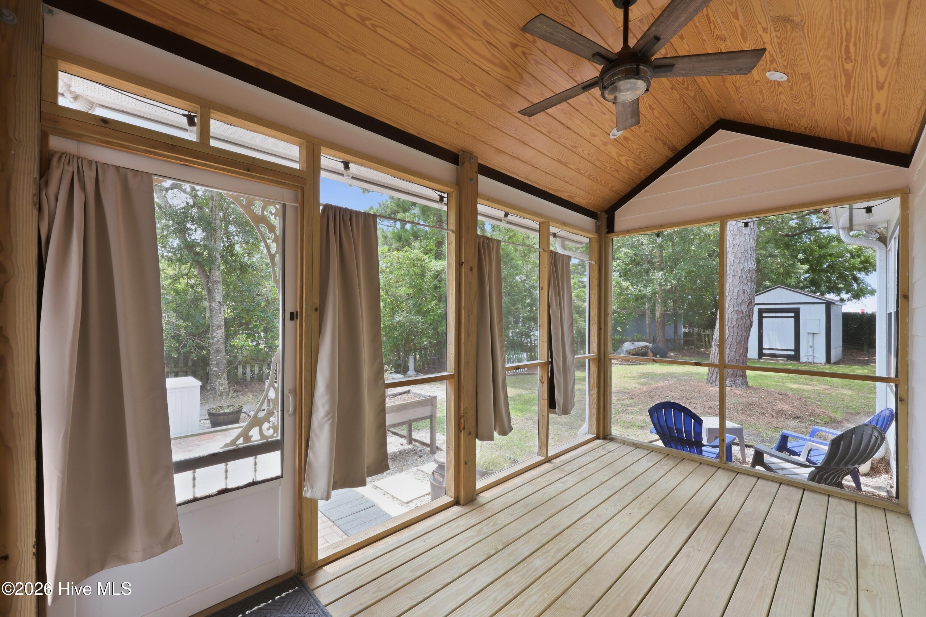 Exterior photo of 109 Noyes Avenue, Morehead City, NC 28557. MLS: 100589439
