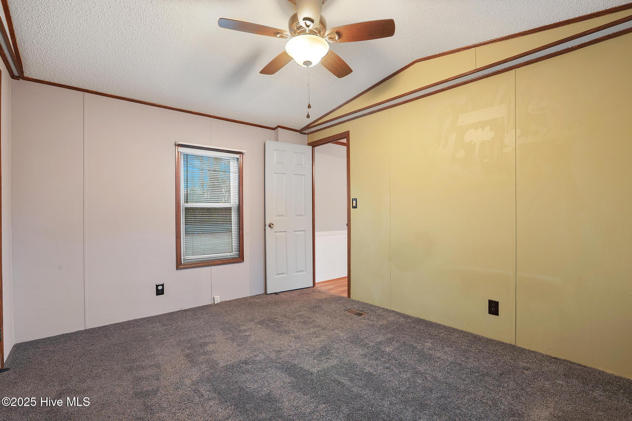 312 Queens Road,Hubert