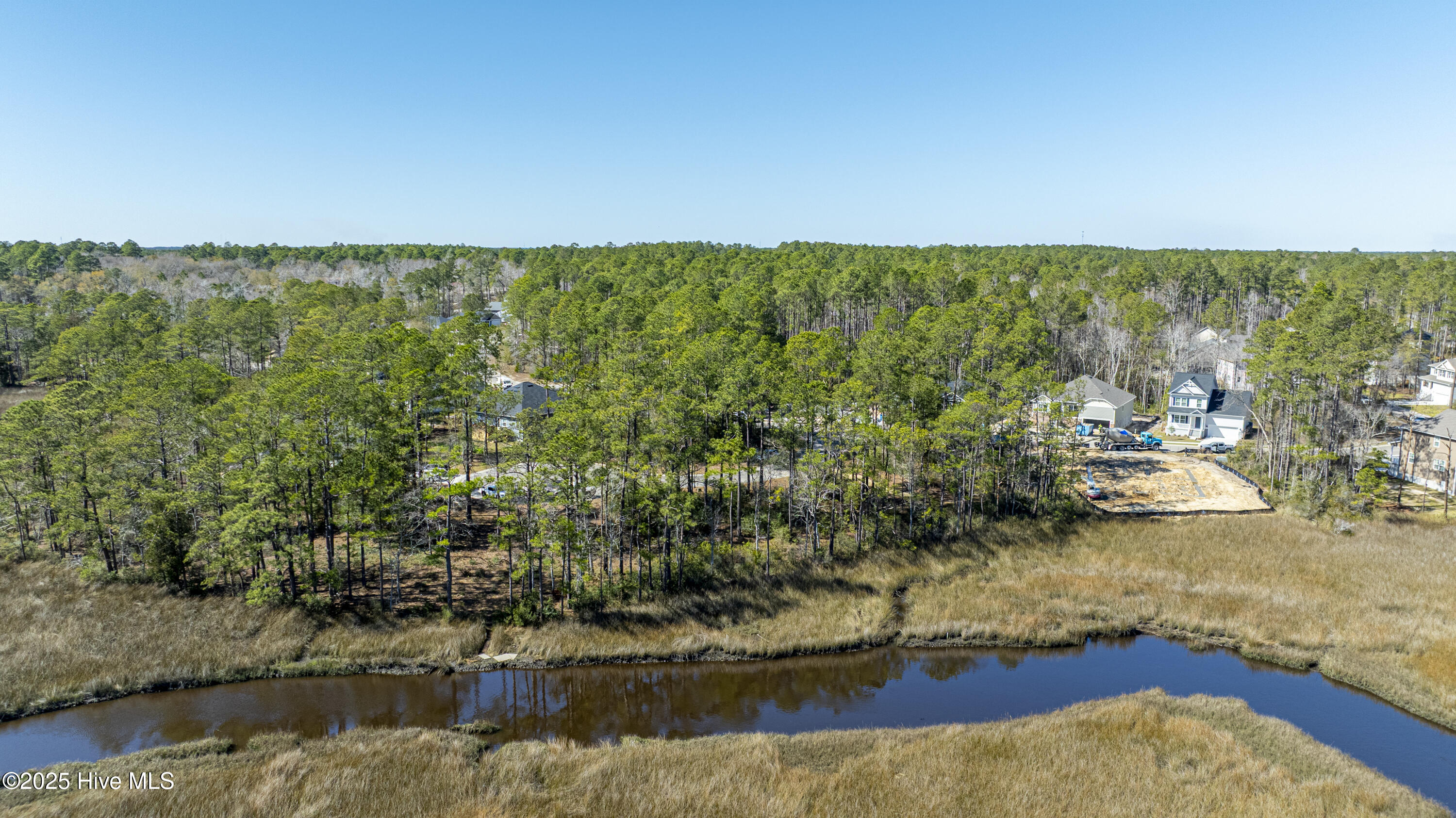 100543304 | Photo 23