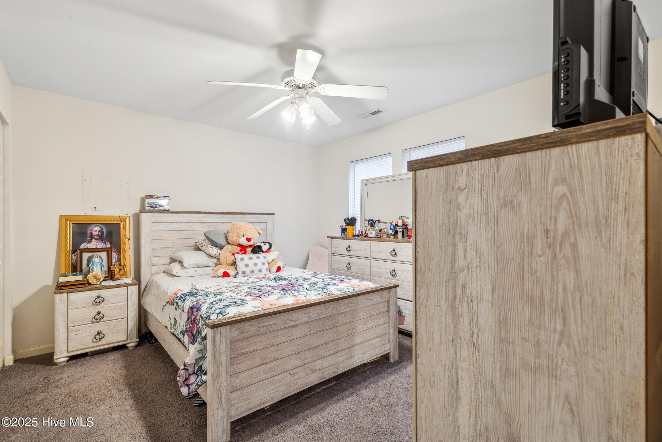 5057 Peachtree Avenue