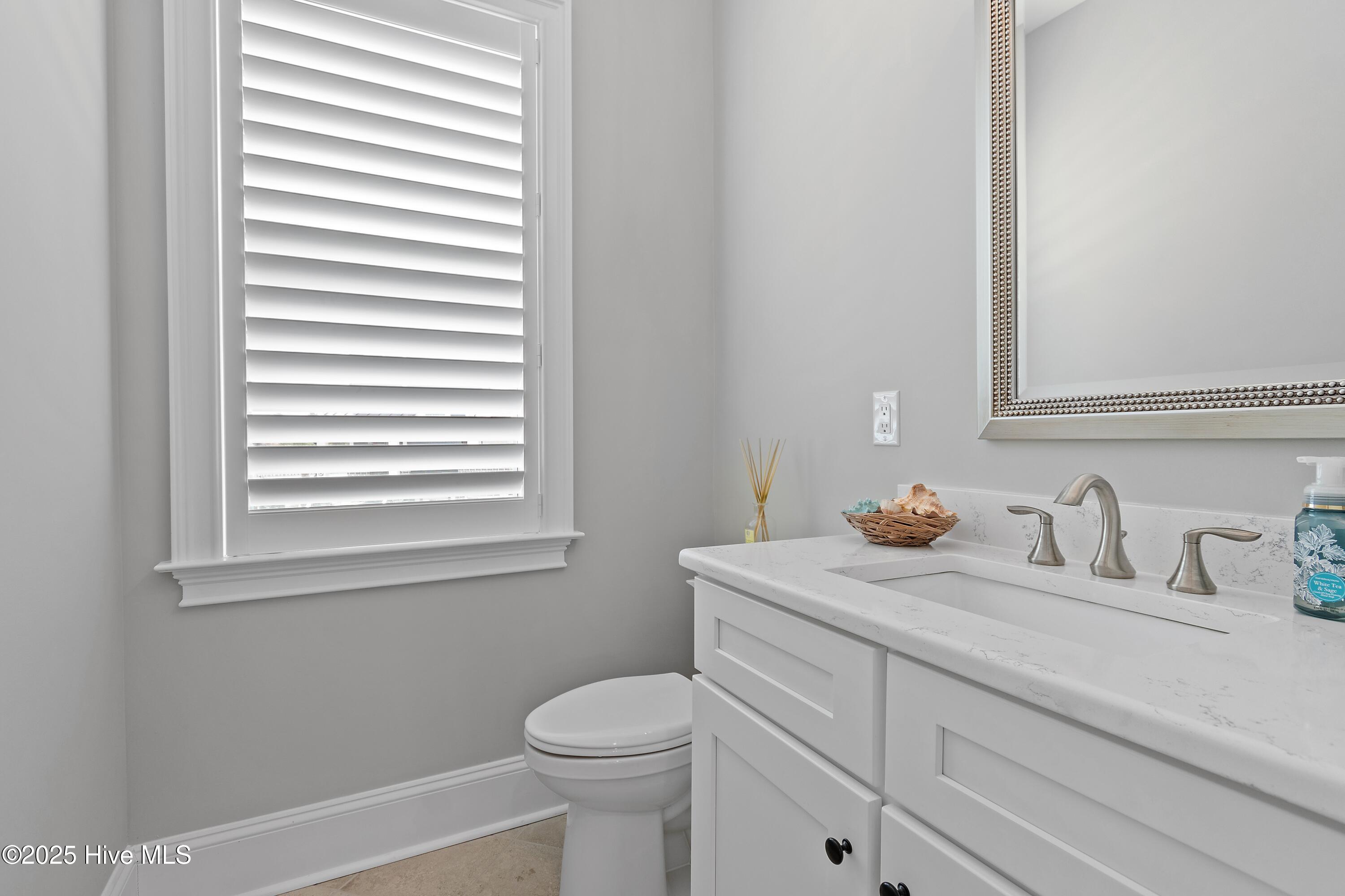 100551206 | Photo 27