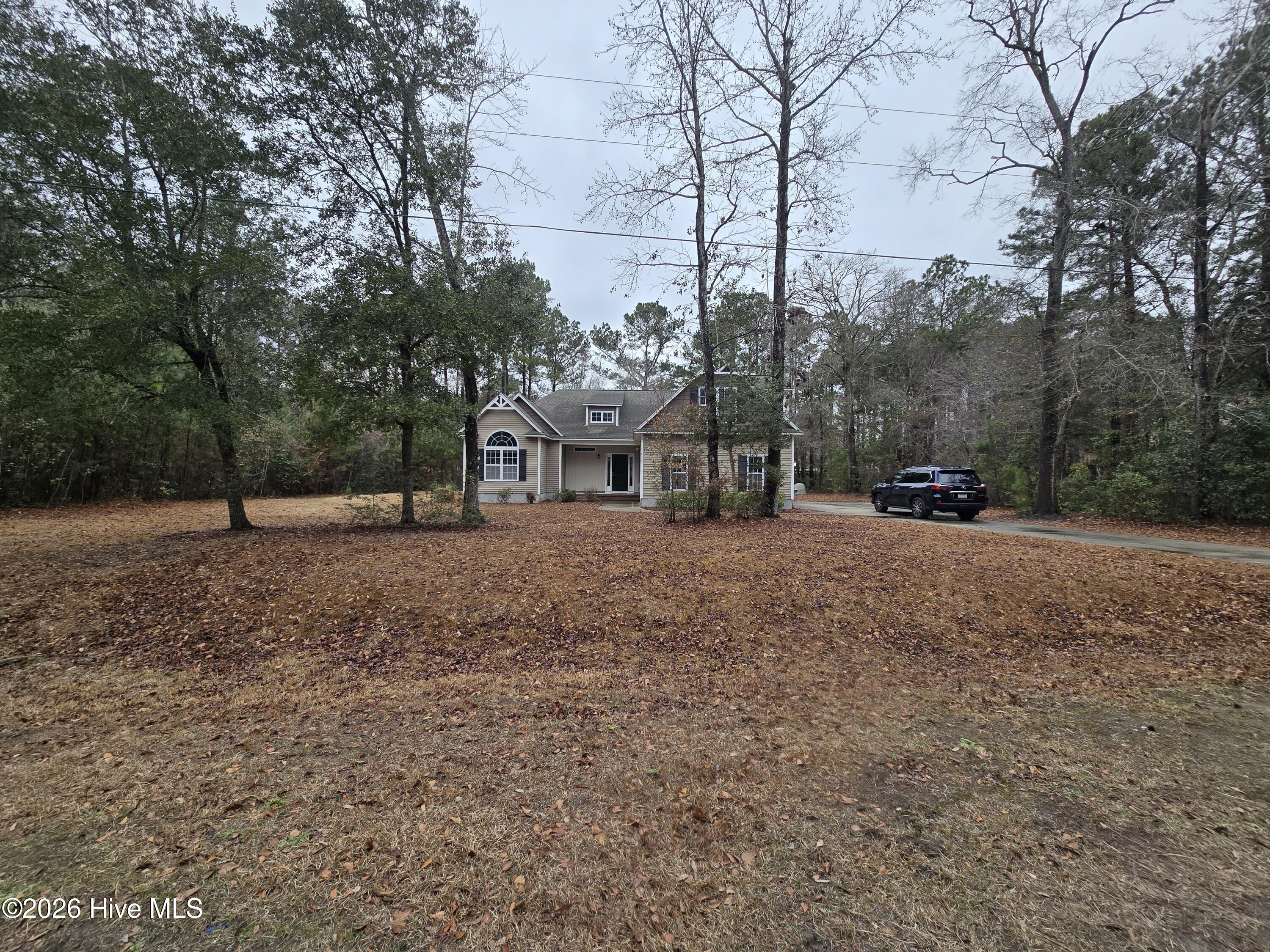 100547360 | Photo 35