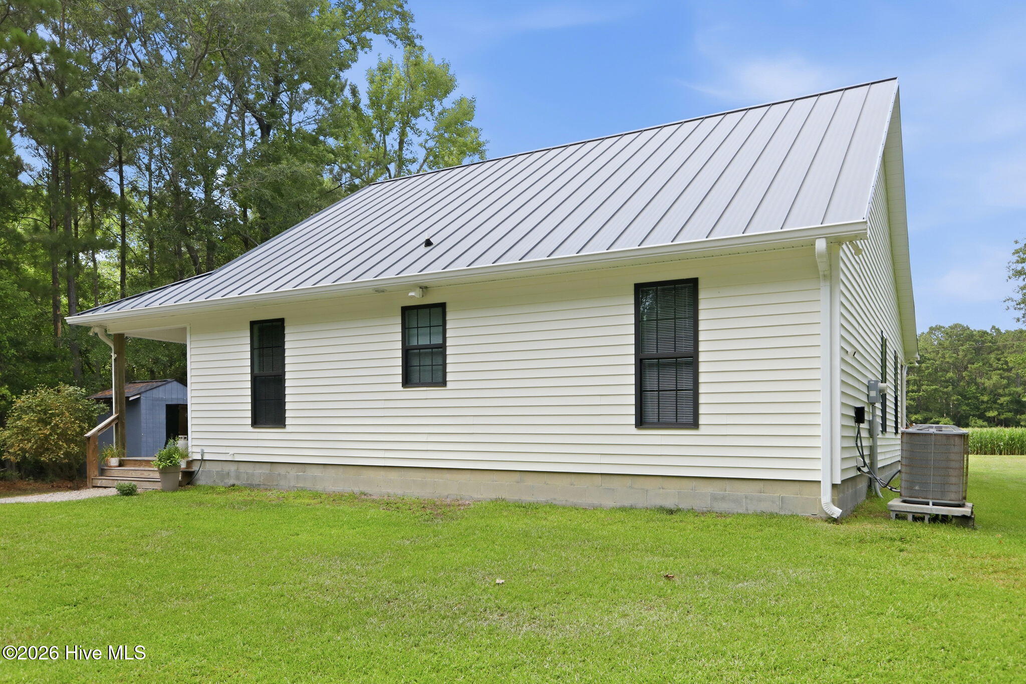 184 Sheppard Cruse Drive,Newport
